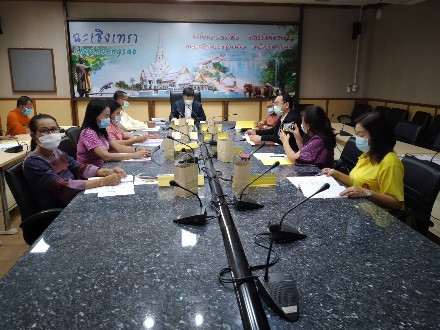 สพจ.ฉะเชิงเทรา ร่วมประชุมคณะกรรมการคัดเลือกลูกหลวงพ่อโสธรพันธุ์แท้ ประจำปีงบประมาณ พ.ศ. 2564 ครั้งที่ 5/2564