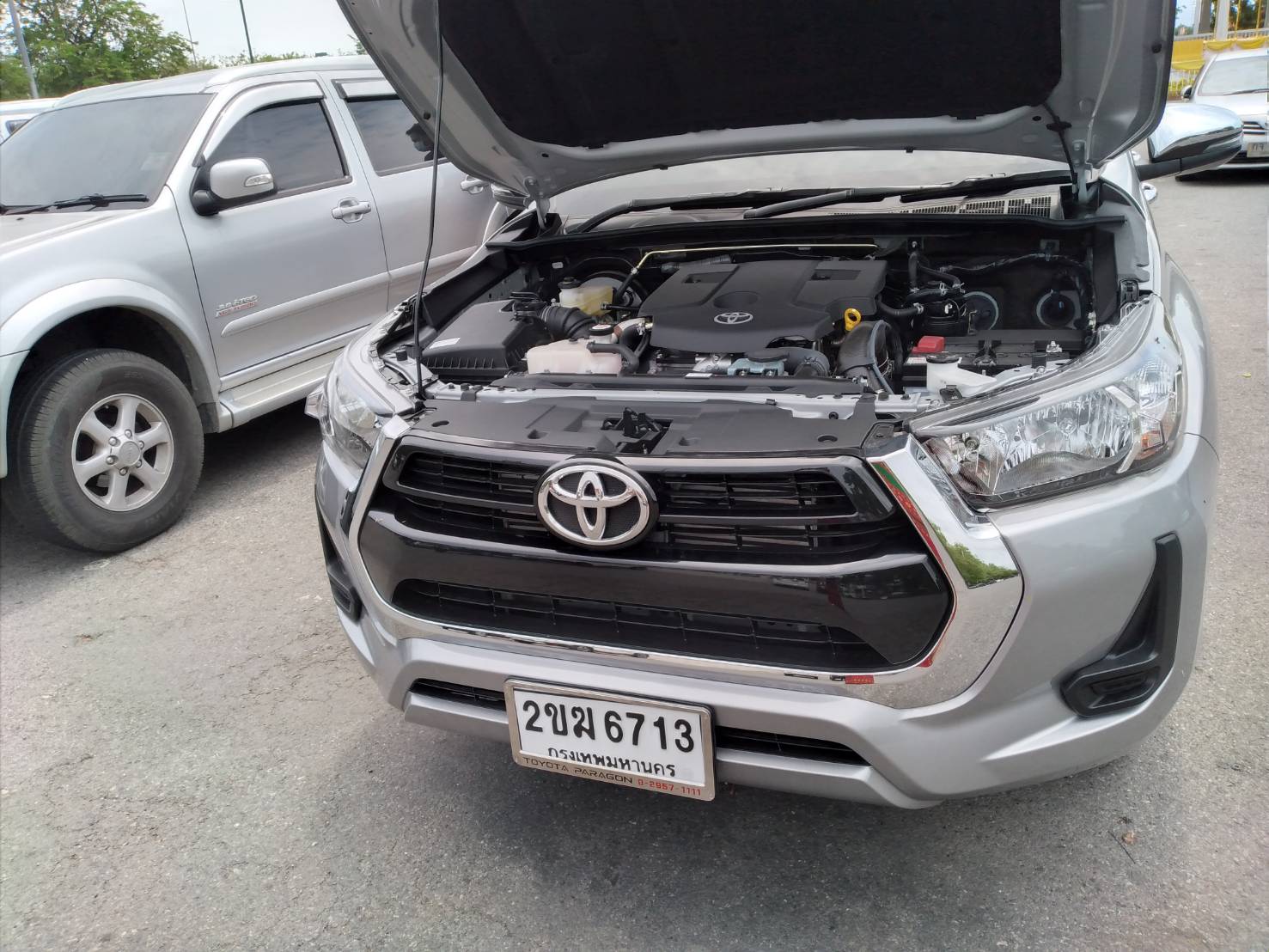 กรมการพัฒนาชุมชน ส่งมอบรถยนต์ให้สำนักงานพัฒนาชุมชนจังหวัดฉะเชิงเทรา และสำนักงานพัฒนาชุมชนอำเภอ ประจำปีงบประมาณ 2564