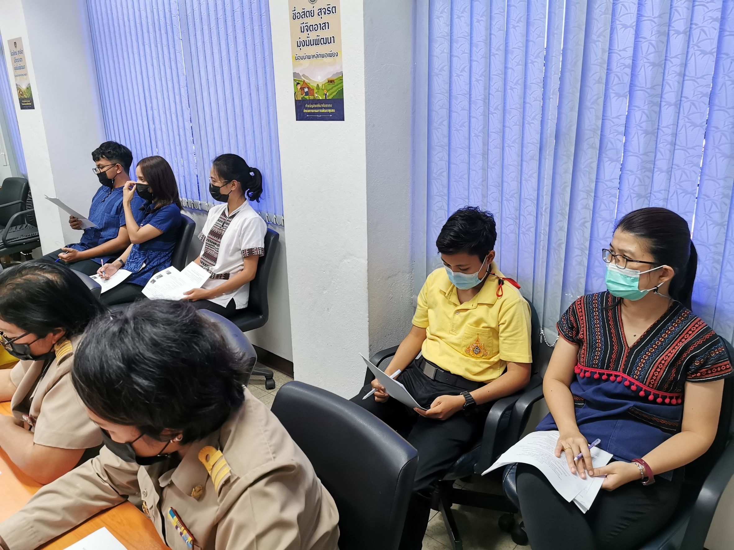 พช.ฉะเชิงเทรา ประชุมเตรียมความพร้อมในโอกาสที่สมเด็จพระกนิษฐาธิราชเจ้า กรมสมเด็จพระเทพรัตนราชสุดาฯ สยามบรมราชกุมารี ทรงพระกรุณาโปรดเกล้าฯ พระราชทานผ้าไตร เพื่อทอดผ้าป่าการกุศลสมทบทุนมูลนิธิอานันทมหิดล และมูลนิธิรามาธิบดีฯ ในวันจันทร์ที่ 7 มิถุนายน 2564 ณ วัดโพนงาม ต.คู้ยายหมี อ.สนามชัยเขต จ.ฉะเชิงเทรา