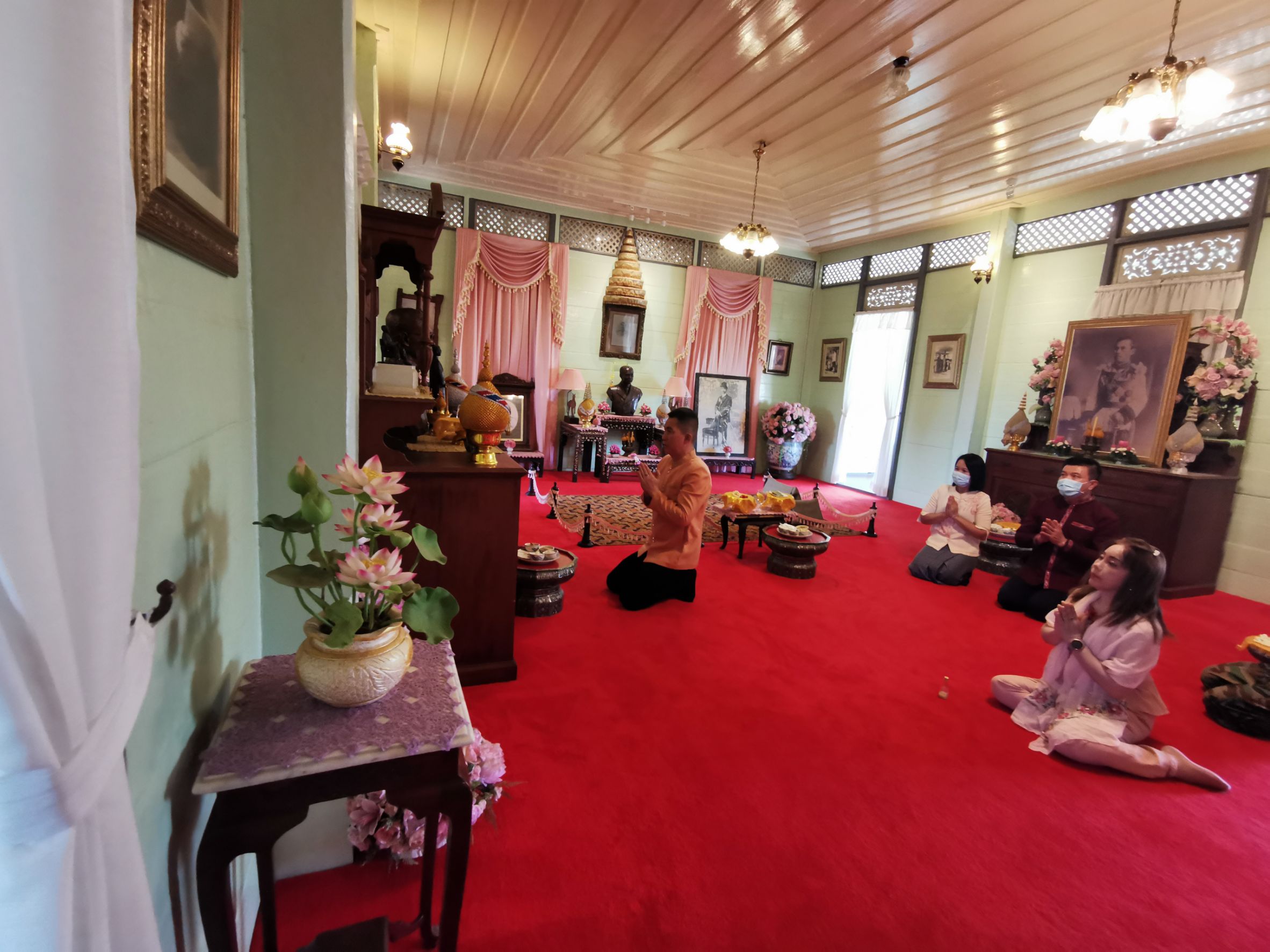 สพจ. ฉะเชิงเทรา จัดทำสื่อประชาสัมพันธ์กองทุนพัฒนาบทบาทสตรีจังหวัดฉะเชิงเทรา