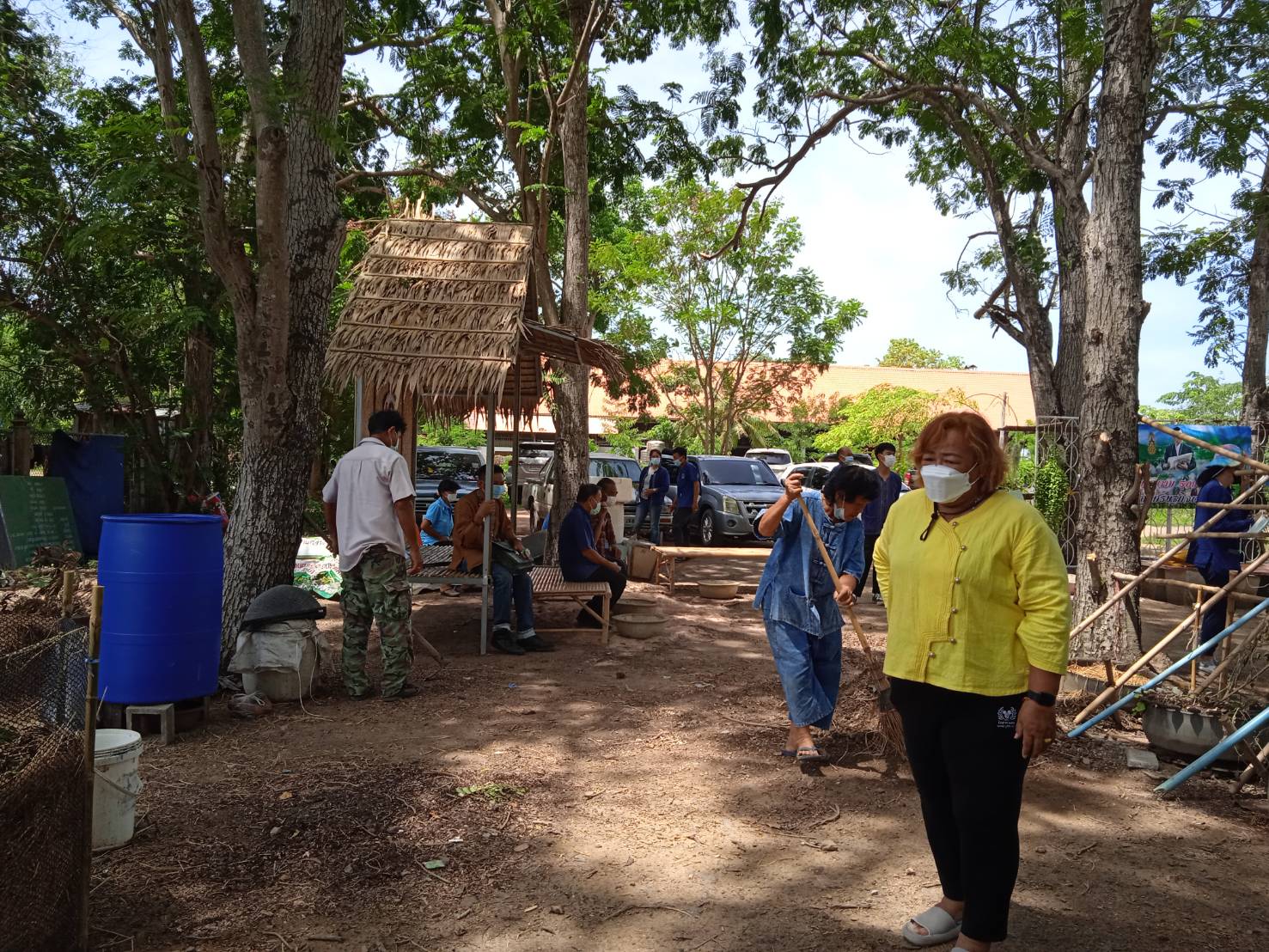 พช.ฉะเชิงเทรา ร่วมกับผู้นำเสม็ดใต้ เดินหน้า สร้างสุขอย่างต่อเนื่อง โดยผู้นำการเปลี่ยนแปลง และนักพัฒนา 3 ประสาน