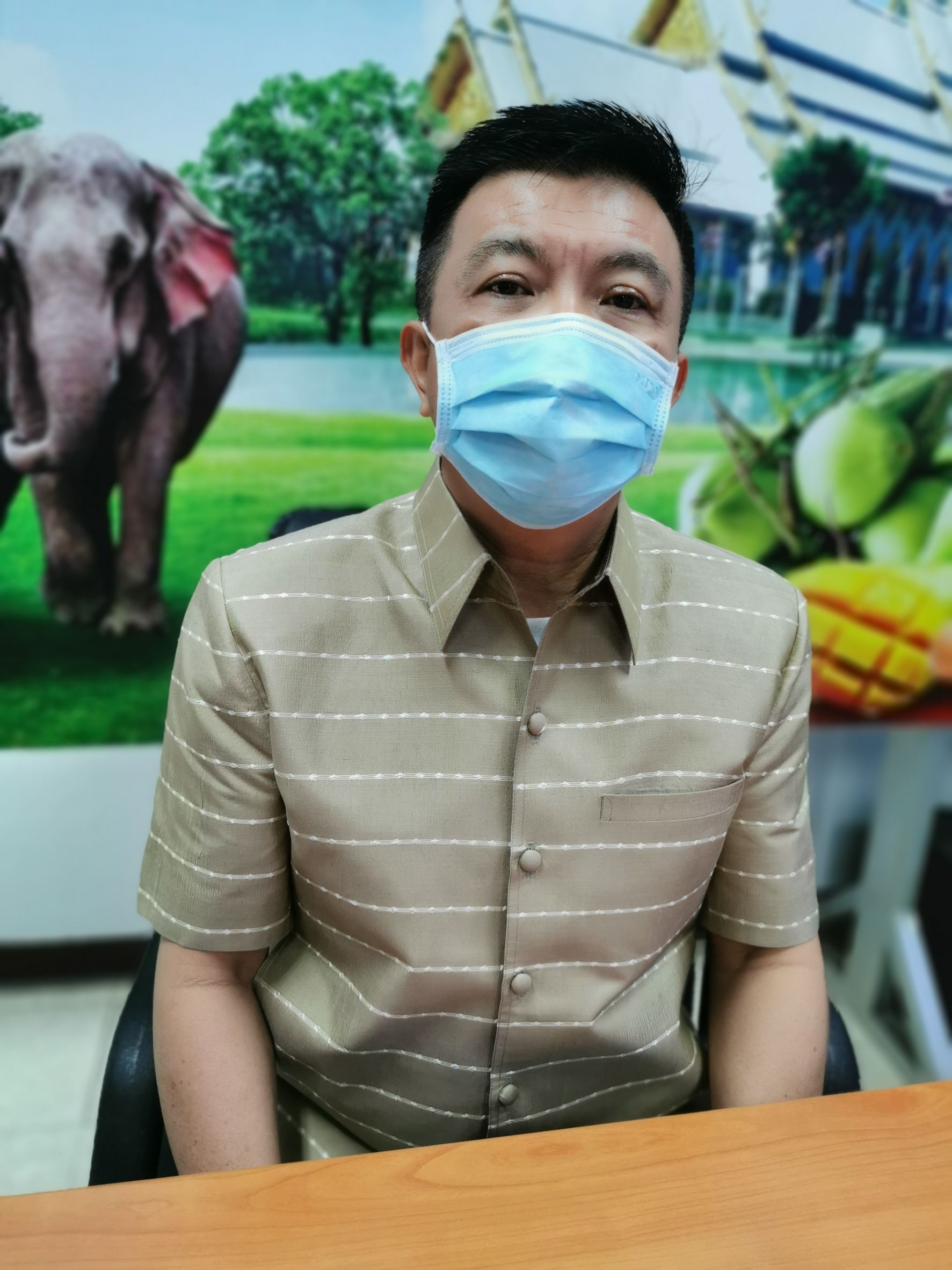 พช.ฉะเชิงเทรา  ดำเนินโครงการส่งเสริมและพัฒนาช่องทางการตลาดผลิตภัณฑ์ชุมชน ตลาดนัดคนไทยยิ้มได้ จัดประชุมเชิงปฏิบัติการคณะกรรมการบริหารตลาดผู้บริหารจัดการตลาด (CMO) เจ้าหน้าที่พัฒนาชุมชน และเครือข่าย ผ่านระบบออนไลน์ (โปรแกรม Zoom)