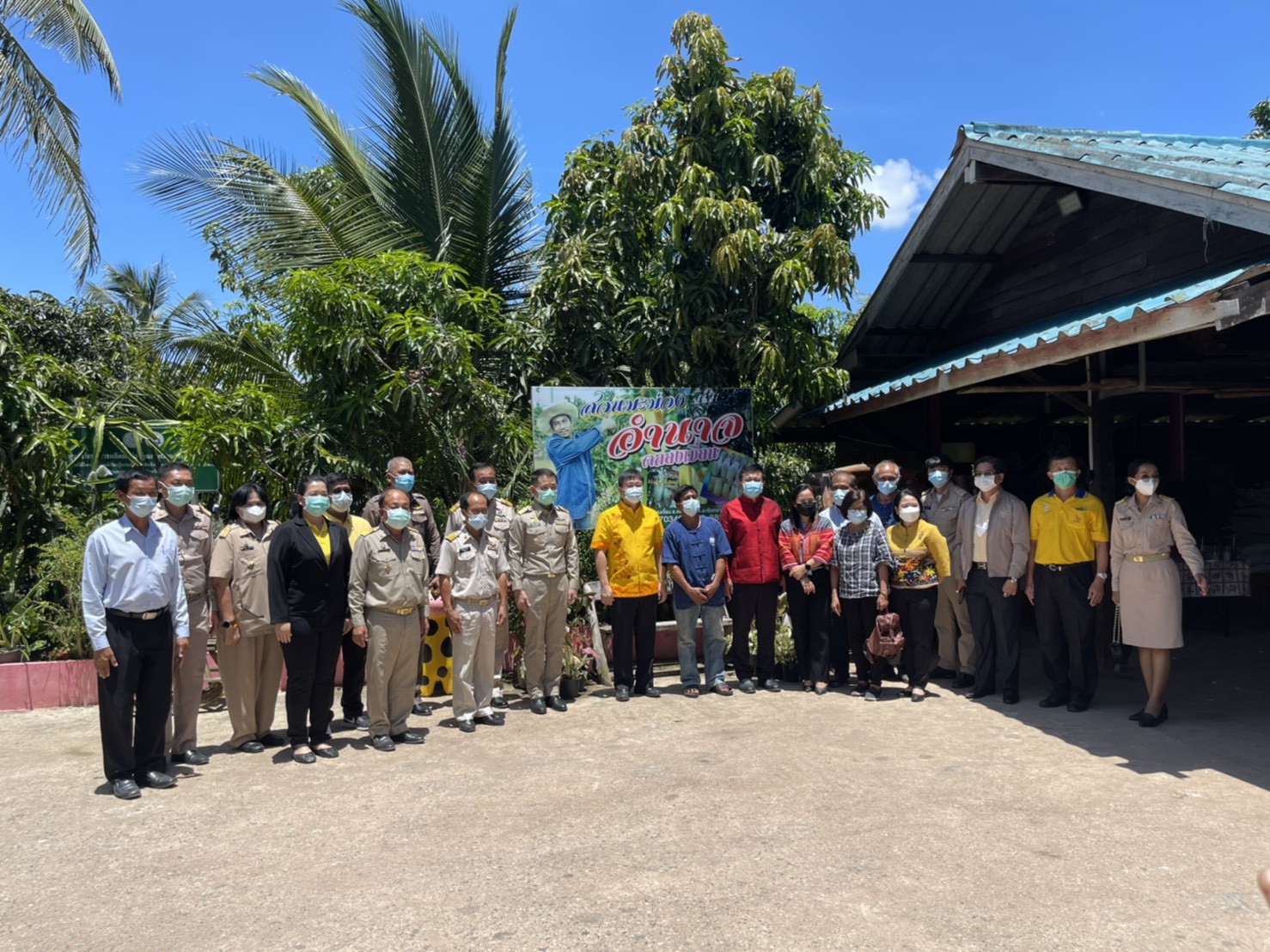 พช.ฉะเชิงเทรา  เดินทางตรวจสถานที่ของคณะกรรมการโครงการพัฒนาศักยภาพการท่องเที่ยวระดับอำเภอ ครั้งที่ 8
