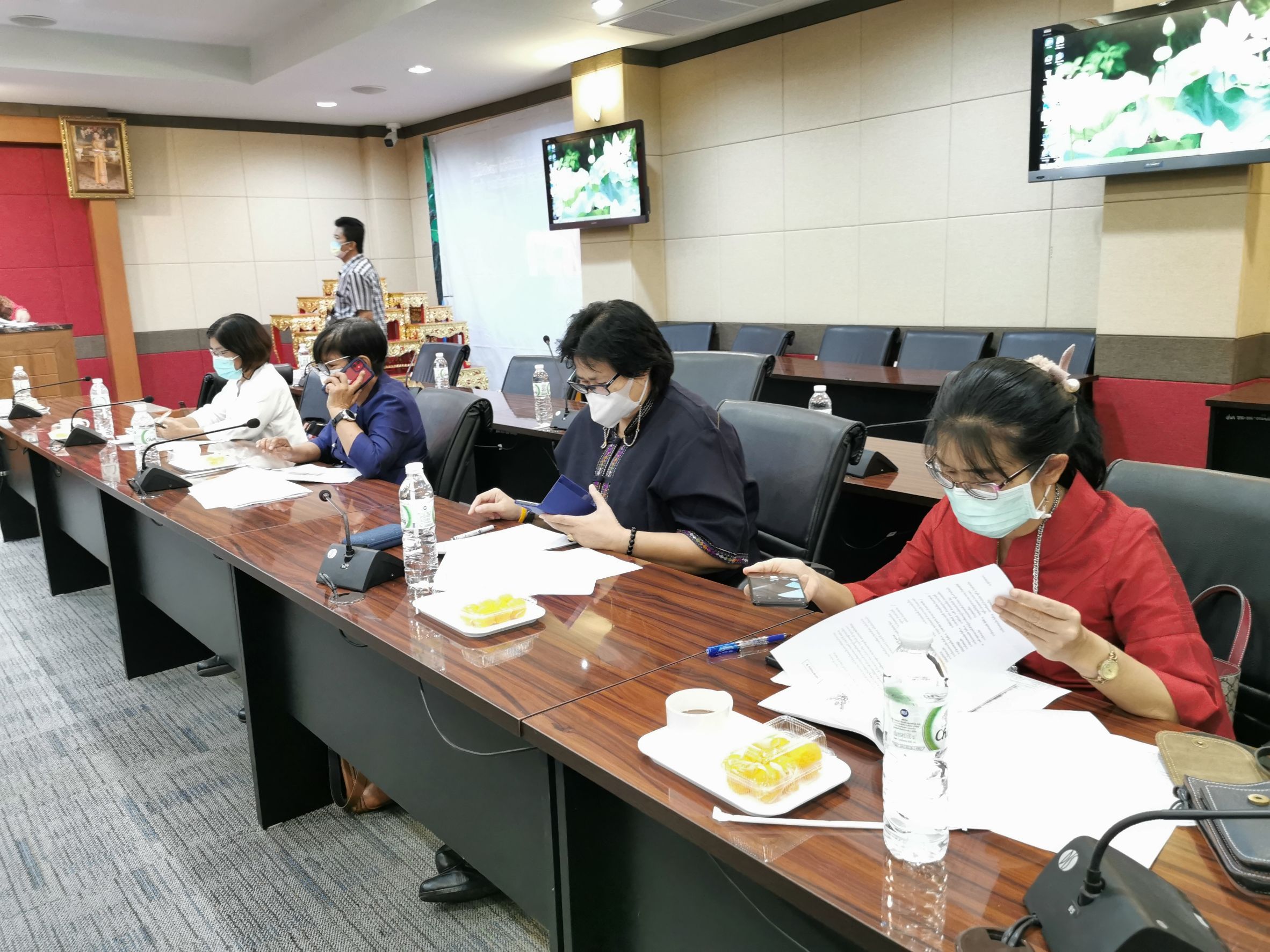 สพจ. ฉะเชิงเทรา ประชุมผู้บริหาร นักวิชาการพัฒนาชุมชน และเจ้าหน้าที่พัฒนาชุมชนจังหวัดฉะเชิงเทรา ครั้งที่ 6/2564