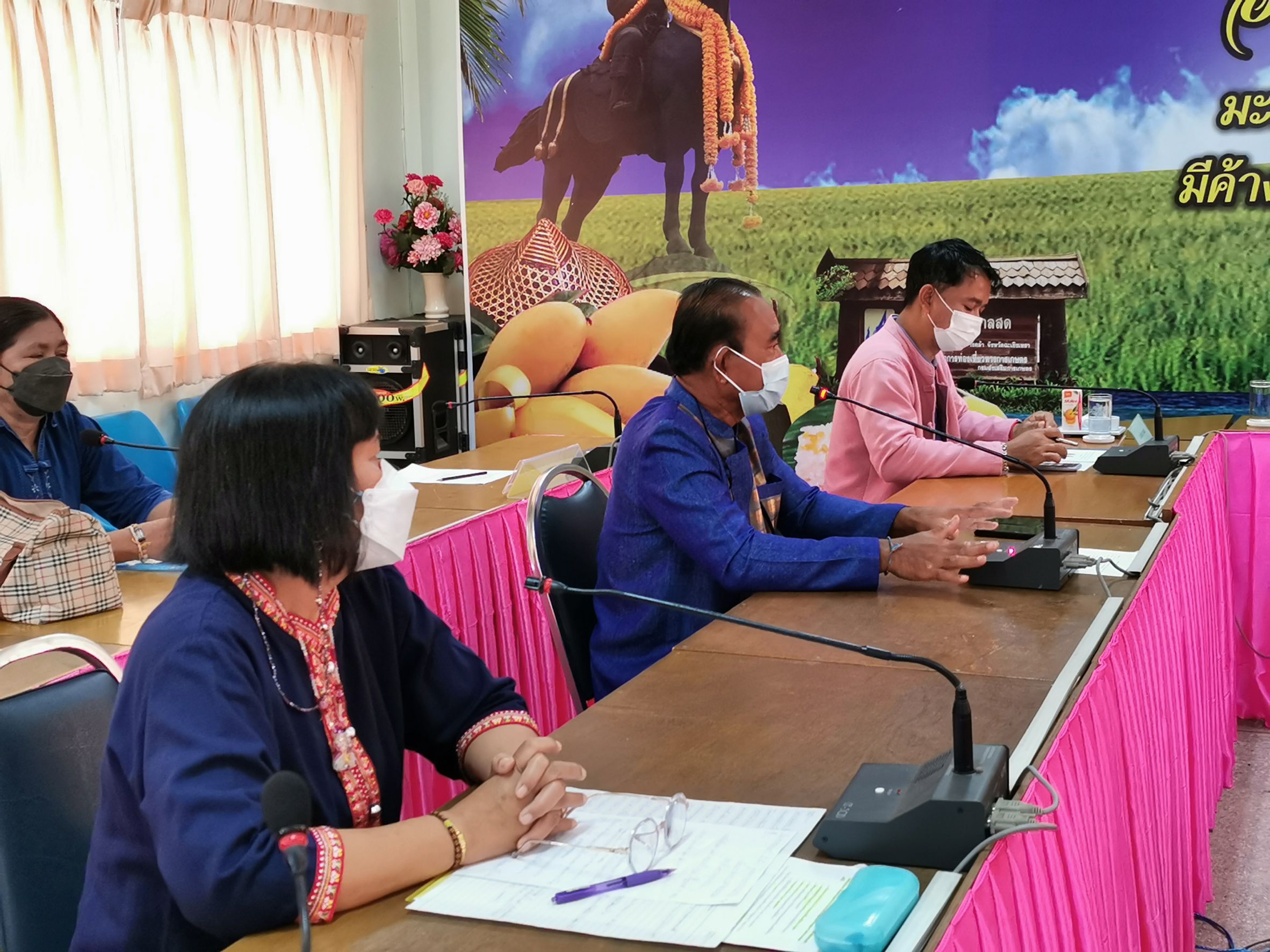 พช.ฉะเชิงเทรา ร่วมคัดเลือกคนกองทุนพัฒนาบทบาทสตรีดีเด่นระดับเขตตรวจราชการ ตามโครงการเชิดชูเกียรติคนกองทุนพัฒนาบทบาทสตรี ประจำปี 2564 เขตตรวจราชการที่ 8 กลุ่มจังหวัดภาคตะวันออก 1 จังหวัดฉะเชิงเทรา