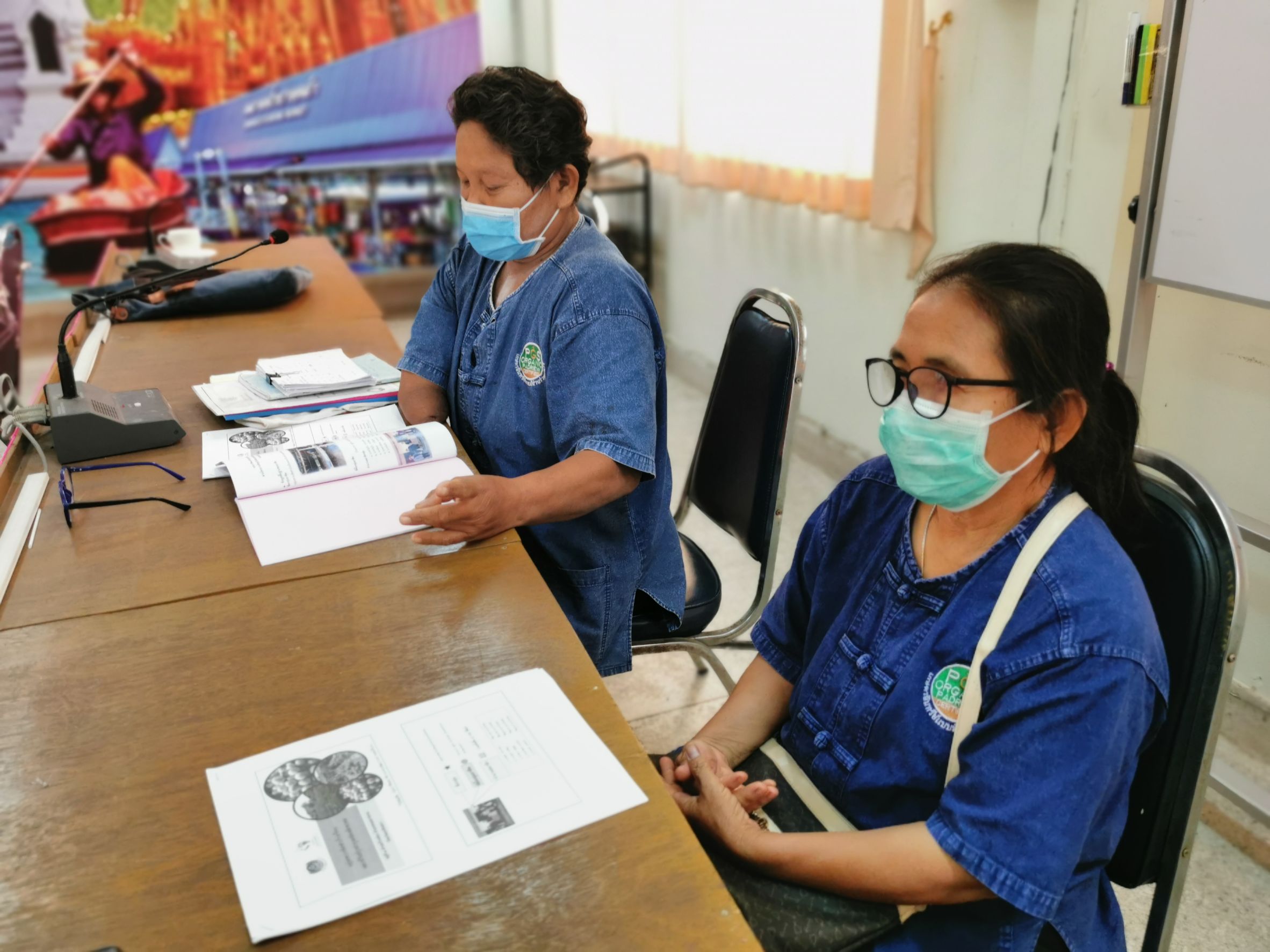 พช.ฉะเชิงเทรา ร่วมคัดเลือกคนกองทุนพัฒนาบทบาทสตรีดีเด่นระดับเขตตรวจราชการ ตามโครงการเชิดชูเกียรติคนกองทุนพัฒนาบทบาทสตรี ประจำปี 2564 เขตตรวจราชการที่ 8 กลุ่มจังหวัดภาคตะวันออก 1 จังหวัดฉะเชิงเทรา