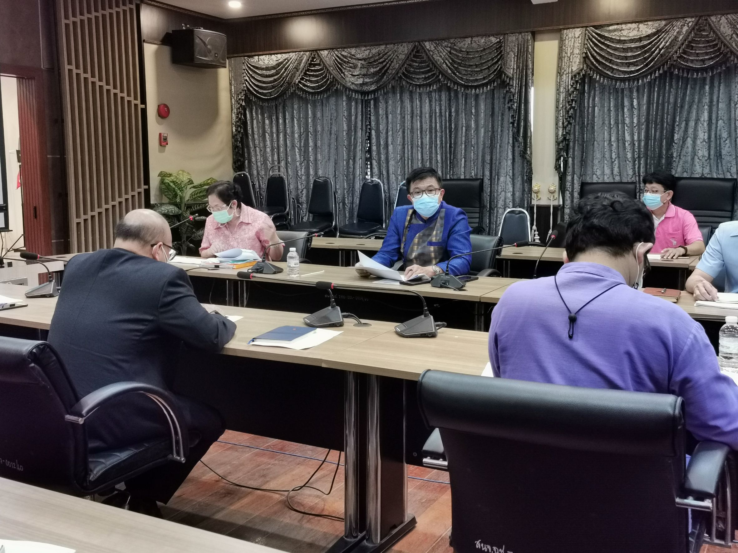 พัฒนาการจังหวัดฉะเชิงเทรา เข้าร่วมประชุมคณะกรรมการประเมินสถานการณ์ในการดำเนินการป้องกันหรือยับยั้งภัยพิบัติจังหวัดฉะเชิงเทรา (กรณีโรคติดเชื้อไวรัสโคโรนา 2019 (COVID – 19)) ครั้งที่ 13/2564