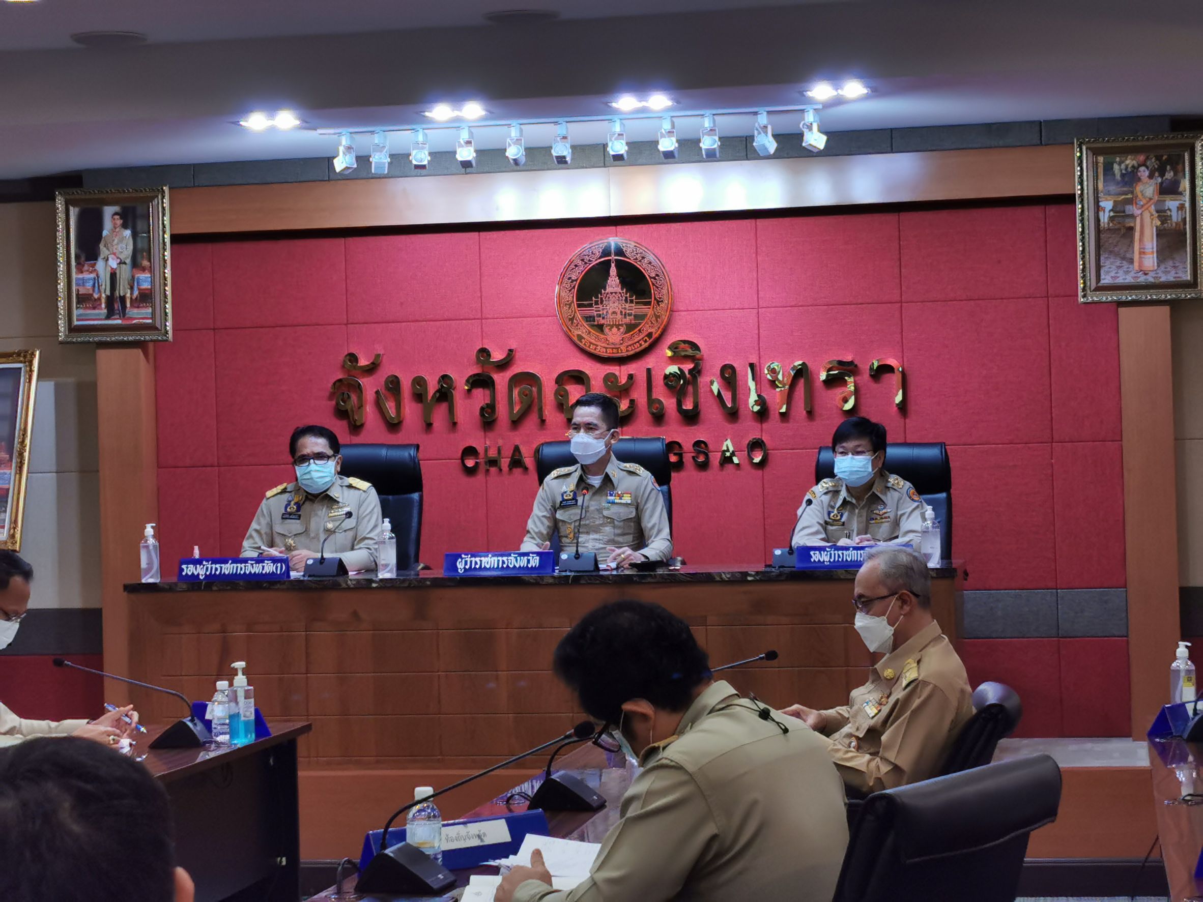 พัฒนาชุมชนจังหวัดฉะเชิงเทรา ร่วมประชุมหัวหน้าส่วนราชการจังหวัดฉะเชิงเทรา ครั้งที่ 8/2564