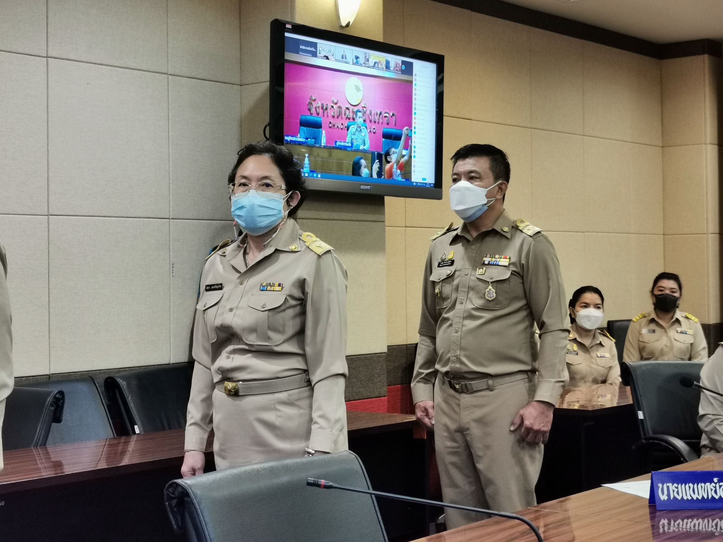 พัฒนาชุมชนจังหวัดฉะเชิงเทรา ร่วมประชุมหัวหน้าส่วนราชการจังหวัดฉะเชิงเทรา ครั้งที่ 8/2564