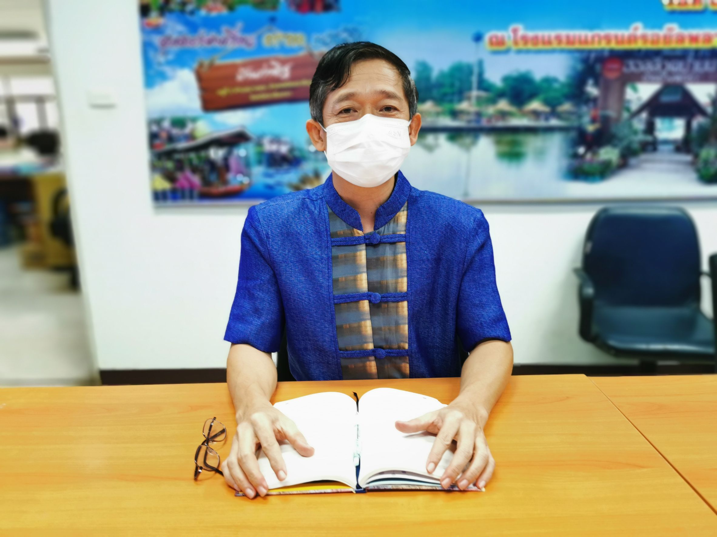 พัฒนาชุมชนจังหวัดฉะเชิงเทรา ประชุมชี้แจงแนวทางการใช้จ่ายงบประมาณค่าจัดเก็บข้อมูลความจำเป็นพื้นฐาน (จปฐ.) และข้อมูลพื้นฐานระดับหมู่บ้าน (กชช.2ค) ปี 2564 ผ่านระบบ Video Conference