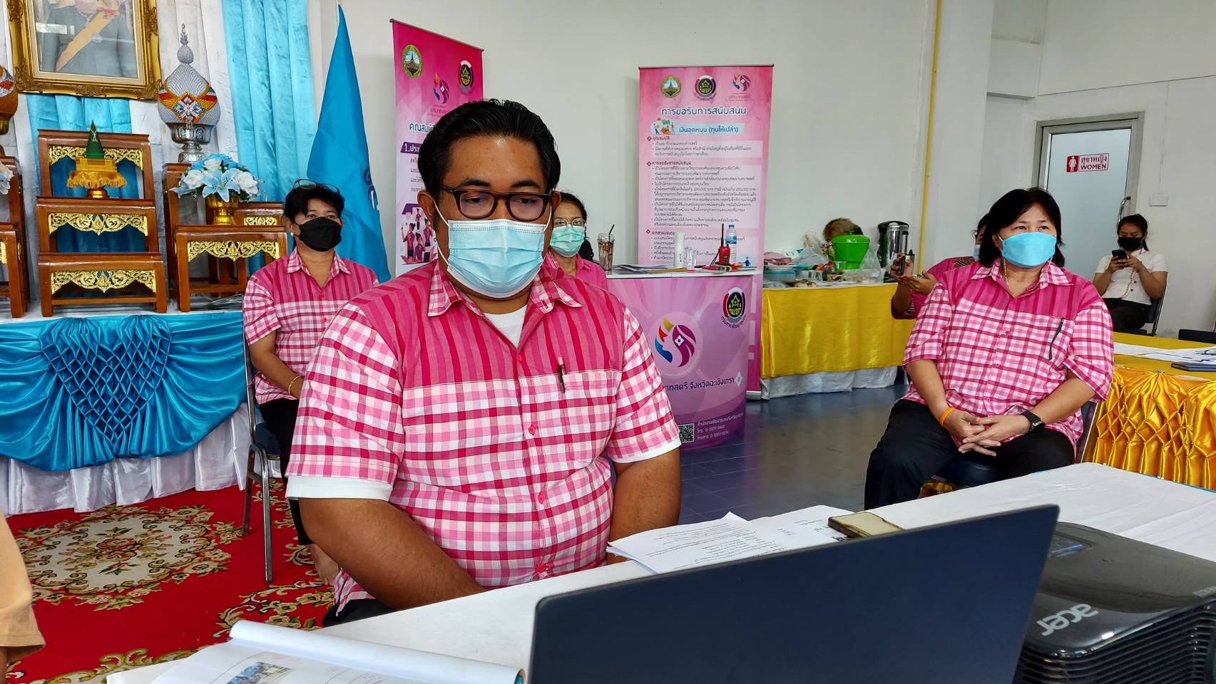 พัฒนาชุมชนจังหวัดฉะเชิงเทรา  ร่วมกิจกรรมการประกวดการจัดทำสารสนเทศตำบลต้นแบบเพื่อการพัฒนาคุณภาพชีวิต ระดับเขตตรวจราชการ ประจำปี 2564 ผ่านระบบออนไลน์ (Zoom Cloud Meeting)