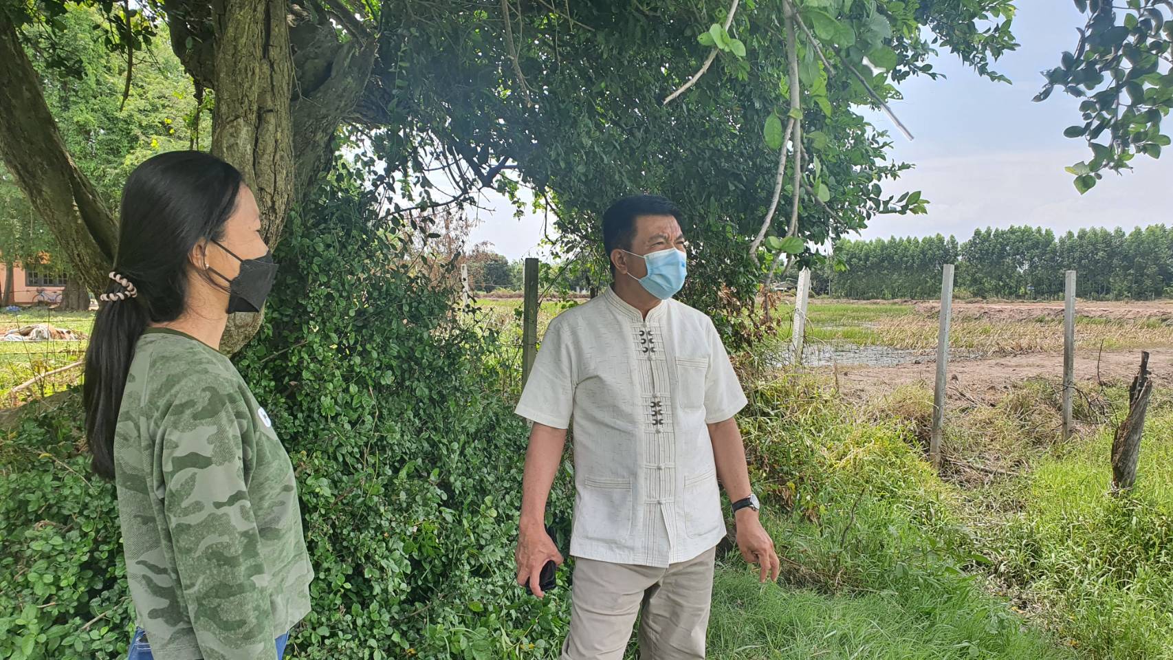 พช.ฉะเชิงเทรา ลงพื้นที่  ติดตามการดำเนินงานตามโครงการพัฒนาพื้นที่ต้นแบบการพัฒนาคุณภาพชีวิตตามหลักทฤษฎีใหม่ ประยุกต์สู่ “โคก หนอง นา” 