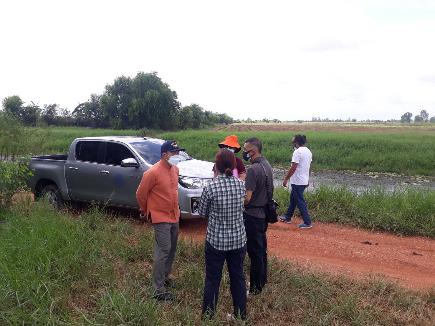 พัฒนาชุมชนจังหวัดฉะเชิงเทรา ดำเนินงานโครงการพัฒนาพื้นที่ต้นแบบการพัฒนาคุณภาพชีวิตตามหลักทฤษฎีใหม่ ประยุกต์สู่ “โคก หนอง นา พช.”  @ฉะเชิงเทรา