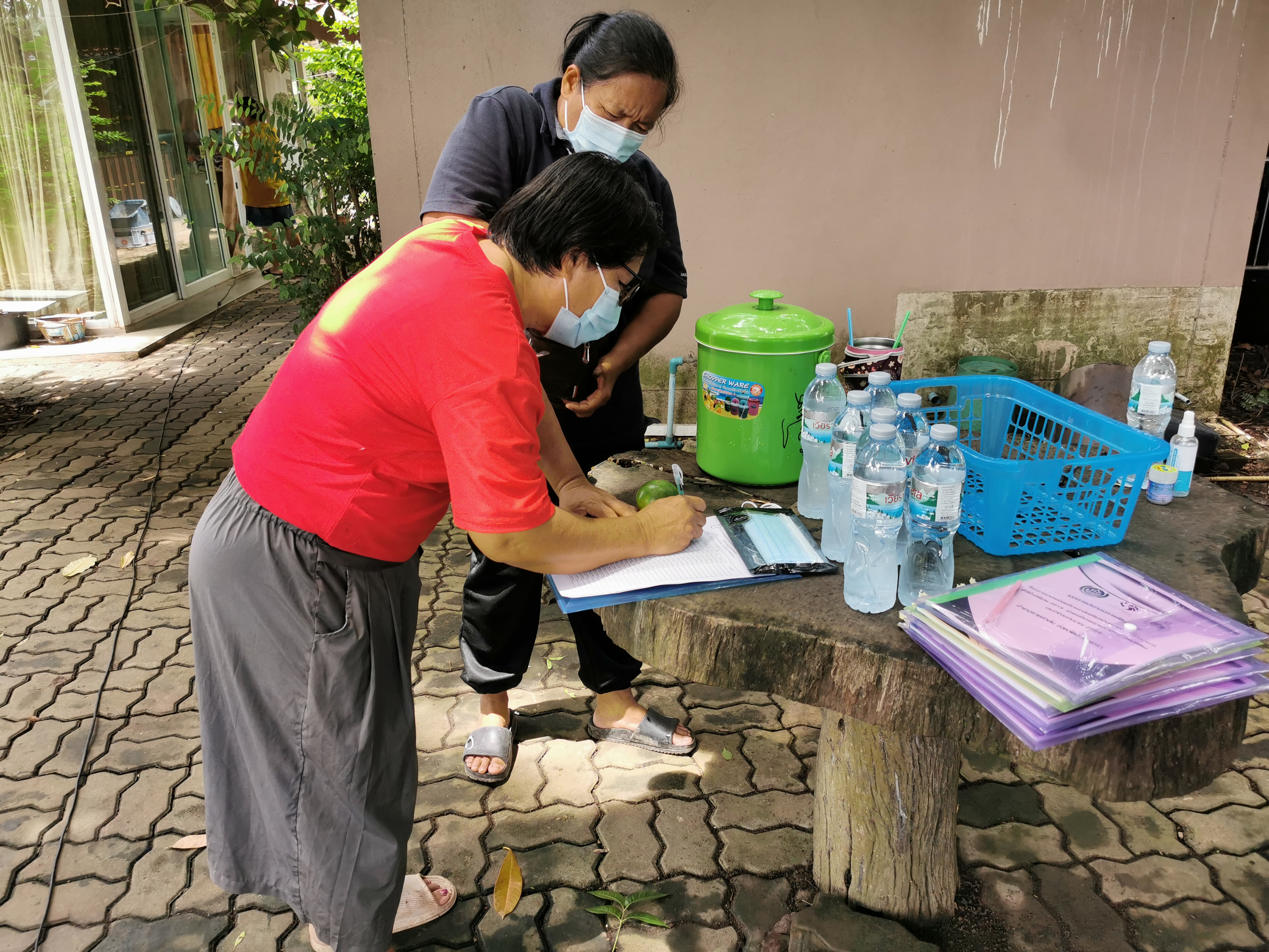 พัฒนาชุมชนจังหวัดฉะเชิงเทรา สนับสนุนการดำเนินโครงการรวมพลังสตรีราชสาส์นเสริมสร้างความมั่นคงทางอาหาร สู้ภัยไวรัสโคโรนา 2019 ระหว่างวันที่ 28 – 29 สิงหาคม 2564