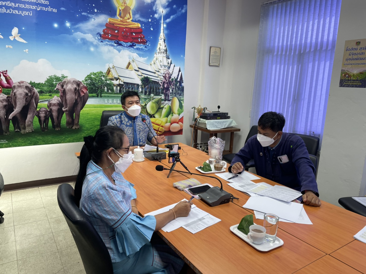 พัฒนาชุมชนจังหวัดฉะเชิงเทรา ประชุมติดตามเร่งรัดการใช้จ่ายงบประมาณประจำปีงบประมาณ พ.ศ. 2564  ผ่านระบบ Zoom Cloud Meeting