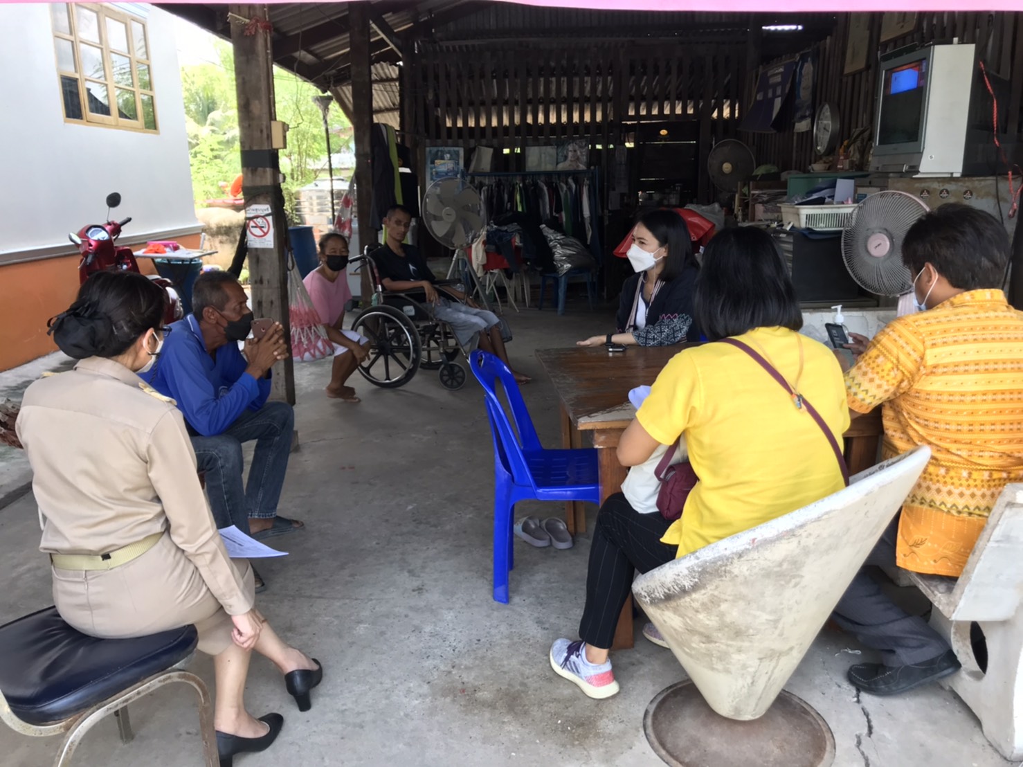 พัฒนาชุมชนจังหวัดฉะเชิงเทรา ติดตามหนี้กองทุนพัฒนาบทบาทสตรี