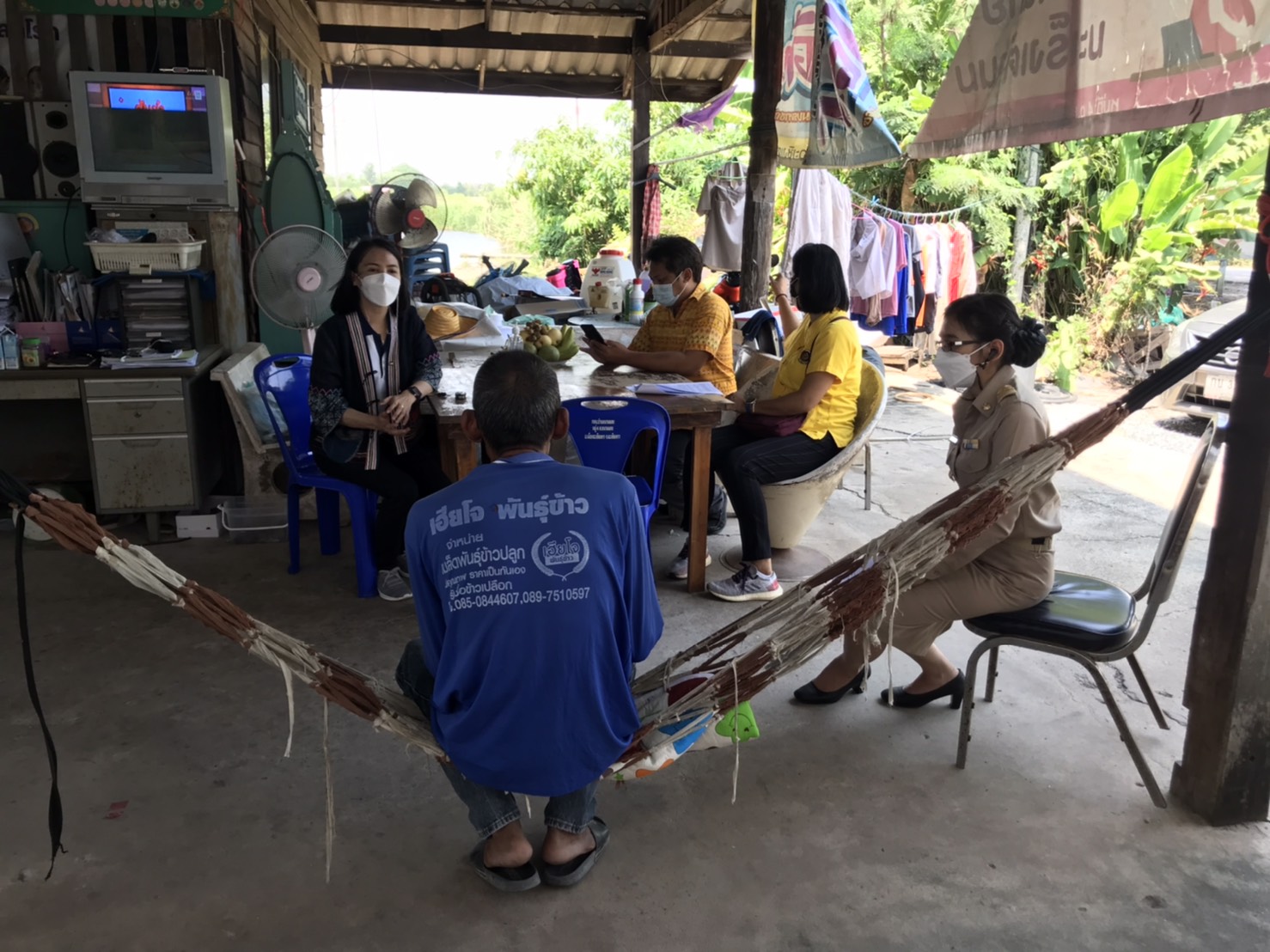 พัฒนาชุมชนจังหวัดฉะเชิงเทรา ติดตามหนี้กองทุนพัฒนาบทบาทสตรี