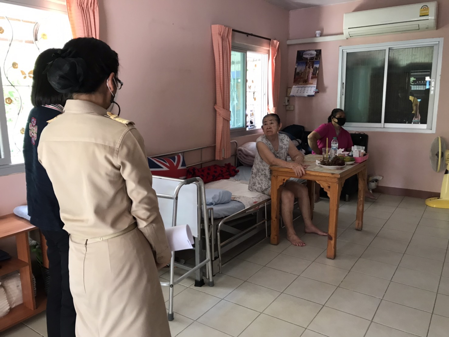 พัฒนาชุมชนจังหวัดฉะเชิงเทรา ติดตามหนี้กองทุนพัฒนาบทบาทสตรี