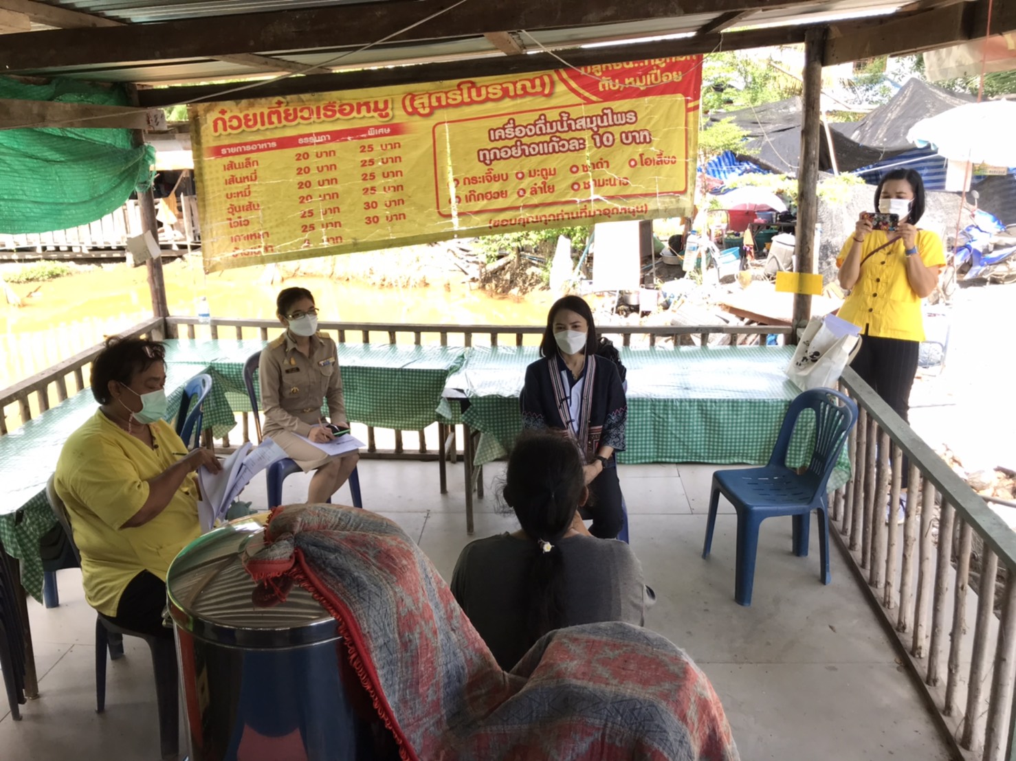 พัฒนาชุมชนจังหวัดฉะเชิงเทรา ติดตามหนี้กองทุนพัฒนาบทบาทสตรี