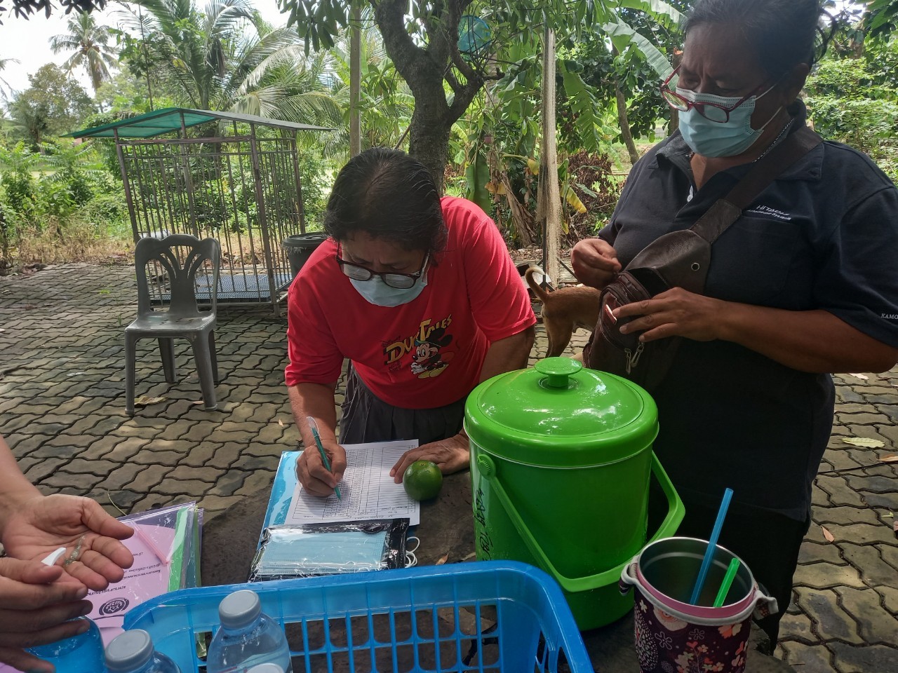 พัฒนาชุมชนจังหวัดฉะเชิงเทรา สนับสนุนการดำเนินโครงการรวมพลังสตรีราชสาส์นเสริมสร้างความมั่นคงทางอาหาร สู้ภัยไวรัสโคโรนา 2019 ระหว่างวันที่ 28 – 29 สิงหาคม 2564