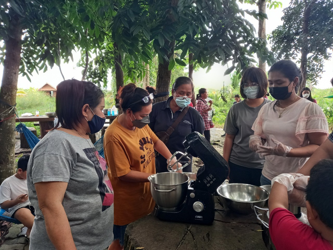 พัฒนาชุมชนจังหวัดฉะเชิงเทรา สนับสนุนการดำเนินโครงการรวมพลังสตรีราชสาส์นเสริมสร้างความมั่นคงทางอาหาร สู้ภัยไวรัสโคโรนา 2019 ระหว่างวันที่ 28 – 29 สิงหาคม 2564