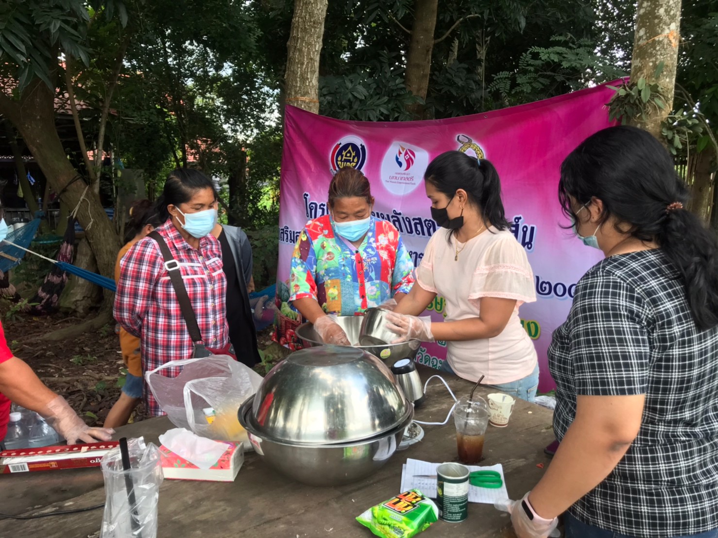 พัฒนาชุมชนจังหวัดฉะเชิงเทรา สนับสนุนการดำเนินโครงการรวมพลังสตรีราชสาส์นเสริมสร้างความมั่นคงทางอาหาร สู้ภัยไวรัสโคโรนา 2019 ระหว่างวันที่ 28 – 29 สิงหาคม 2564