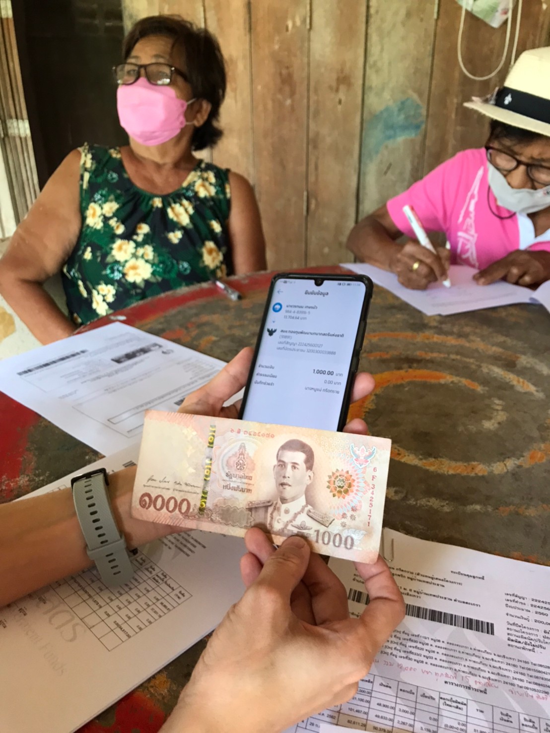 พัฒนาชุมชนจังหวัดฉะเชิงเทรา ติดตามหนี้กองทุนพัฒนาบทบาทสตรี