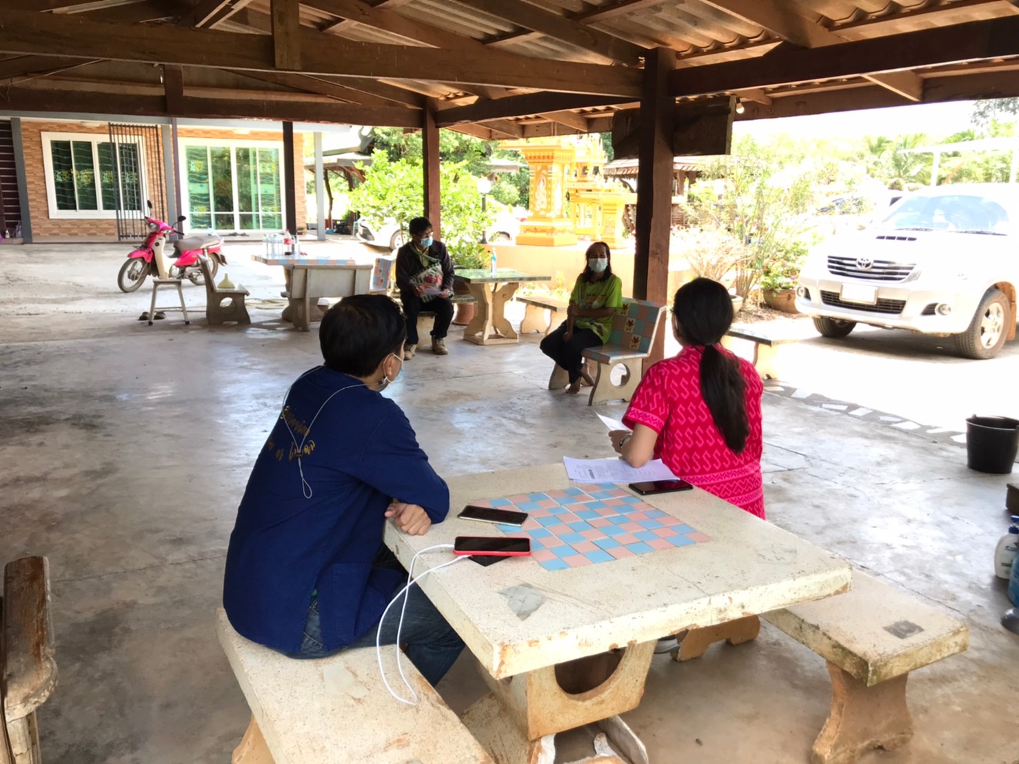 พัฒนาชุมชนจังหวัดฉะเชิงเทรา ติดตามหนี้กองทุนพัฒนาบทบาทสตรี