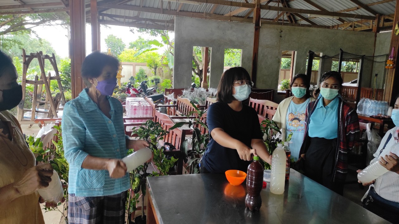 พัฒนาชุมชนจังหวัดฉะเชิงเทรา สนับสนุนการดำเนินโครงการรวมพลังสตรีราชสาส์นเสริมสร้างความมั่นคงทางอาหาร สู้ภัยไวรัสโคโรนา 2019 ระหว่างวันที่ 28 – 29 สิงหาคม 2564