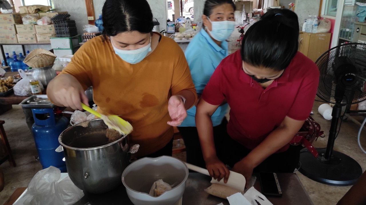 พัฒนาชุมชนจังหวัดฉะเชิงเทรา สนับสนุนการดำเนินโครงการรวมพลังสตรีราชสาส์นเสริมสร้างความมั่นคงทางอาหาร สู้ภัยไวรัสโคโรนา 2019 ระหว่างวันที่ 28 – 29 สิงหาคม 2564