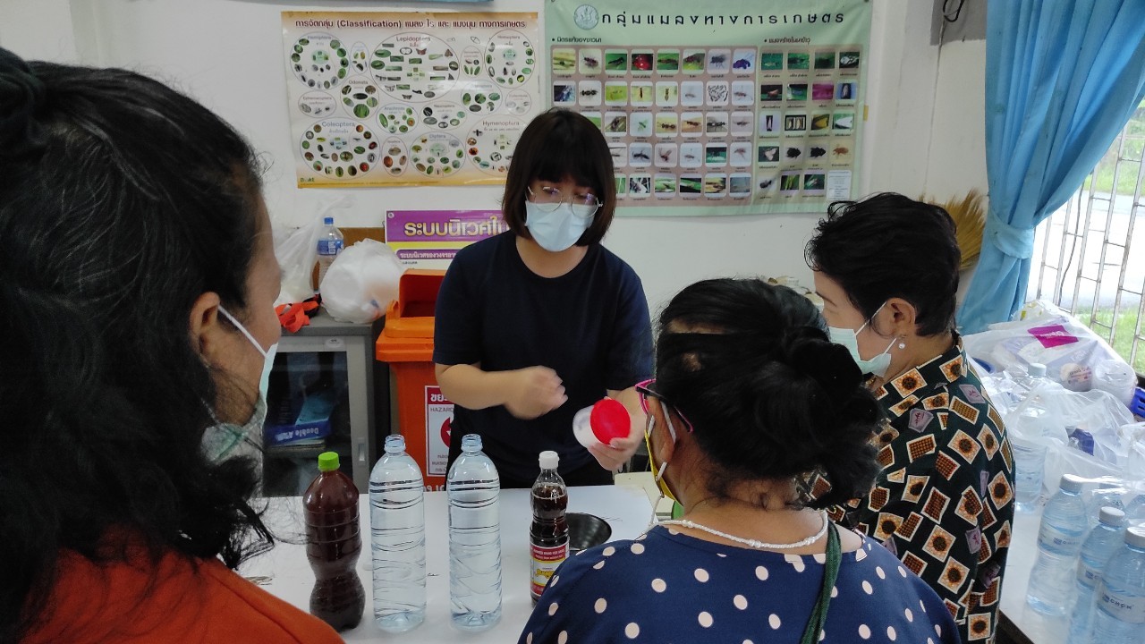 พัฒนาชุมชนจังหวัดฉะเชิงเทรา สนับสนุนการดำเนินโครงการรวมพลังสตรีราชสาส์นเสริมสร้างความมั่นคงทางอาหาร สู้ภัยไวรัสโคโรนา 2019 ระหว่างวันที่ 28 – 29 สิงหาคม 2564