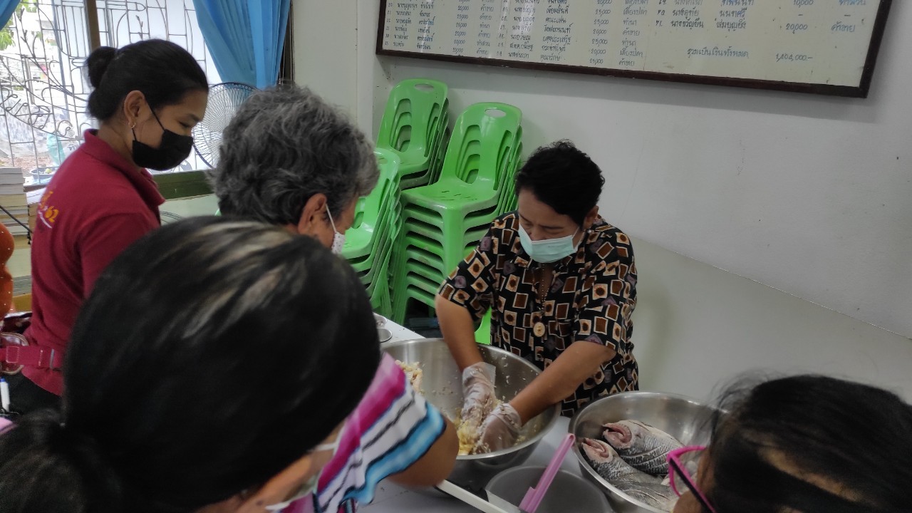 พัฒนาชุมชนจังหวัดฉะเชิงเทรา สนับสนุนการดำเนินโครงการรวมพลังสตรีราชสาส์นเสริมสร้างความมั่นคงทางอาหาร สู้ภัยไวรัสโคโรนา 2019 ระหว่างวันที่ 28 – 29 สิงหาคม 2564