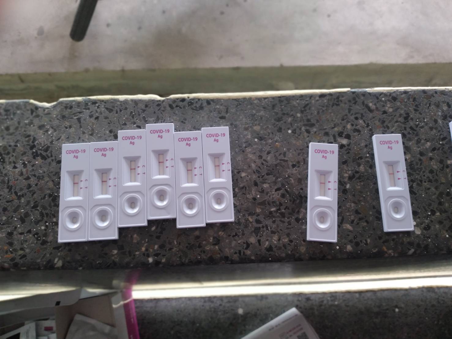 สำนักงานพัฒนาชุมชนจังหวัดฉะเชิงเทรา ร่วมตรวจเชิงรุกหาเชื้อโควิด ด้วย Antigen Test Kit กับโรงพยาบาลพุทธโสธร