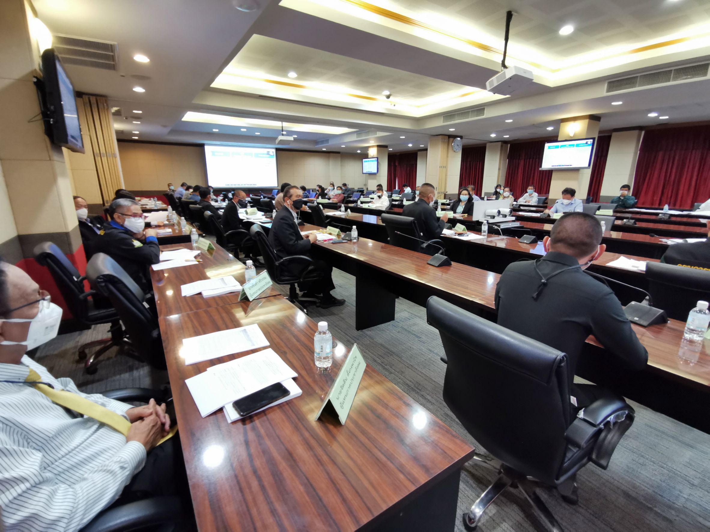 พัฒนาชุมชนจังหวัดฉะเชิงเทรา ร่วมประชุมคณะกรรมการบริหารงานจังหวัดแบบบูรณาการ (ก.บ.จ.) จังหวัดฉะเชิงเทรา ครั้งที่ 3/2564