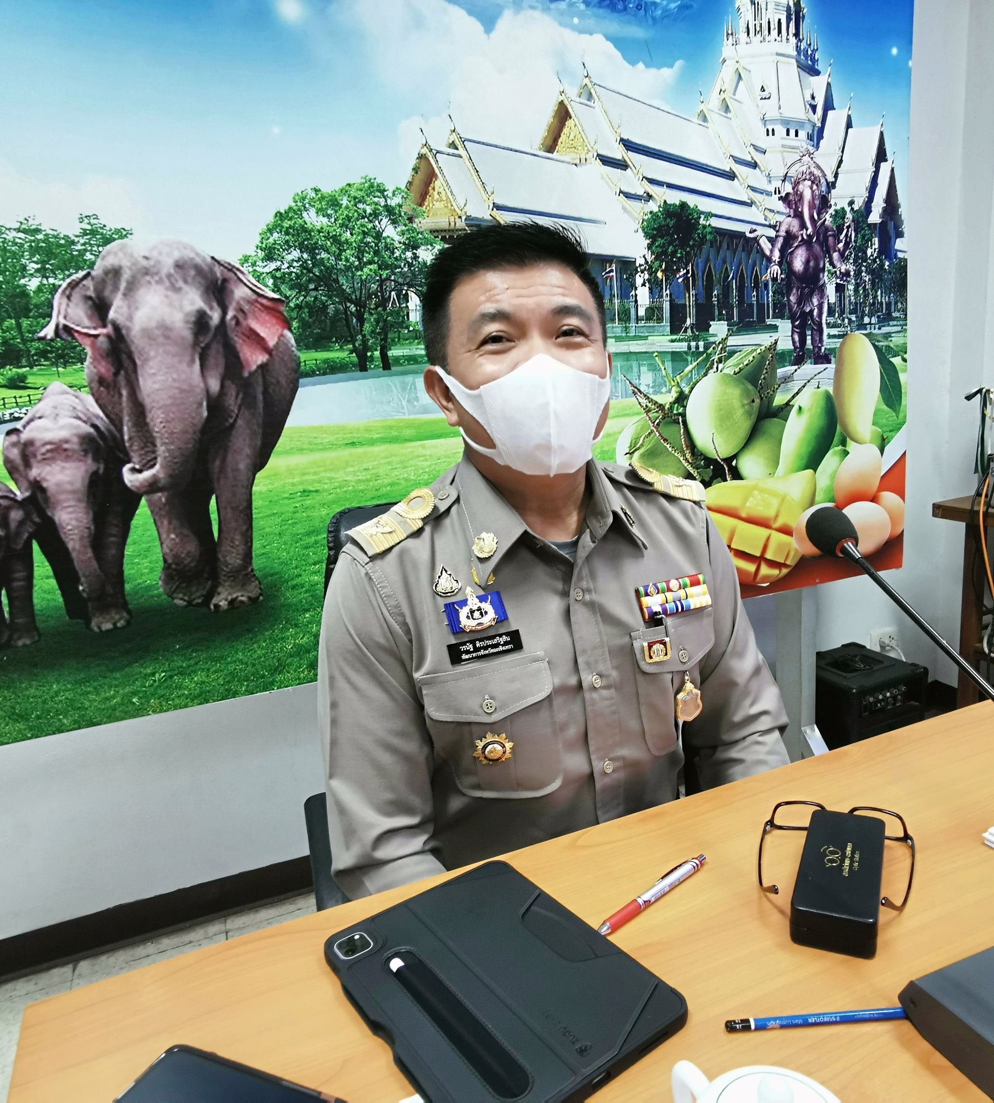 พัฒนาชุมชนจังหวัดฉะเชิงเทรา ร่วมประชุมโครงการพัฒนาพื้นที่่ต้นแบบการพัฒนาคุณภาพชีวิตตามหลักทฤษฎีใหม่ประยุกต์สู่ “โคก หนอง นา โมเดล” ผ่านระบบ Zoom Could Meeting