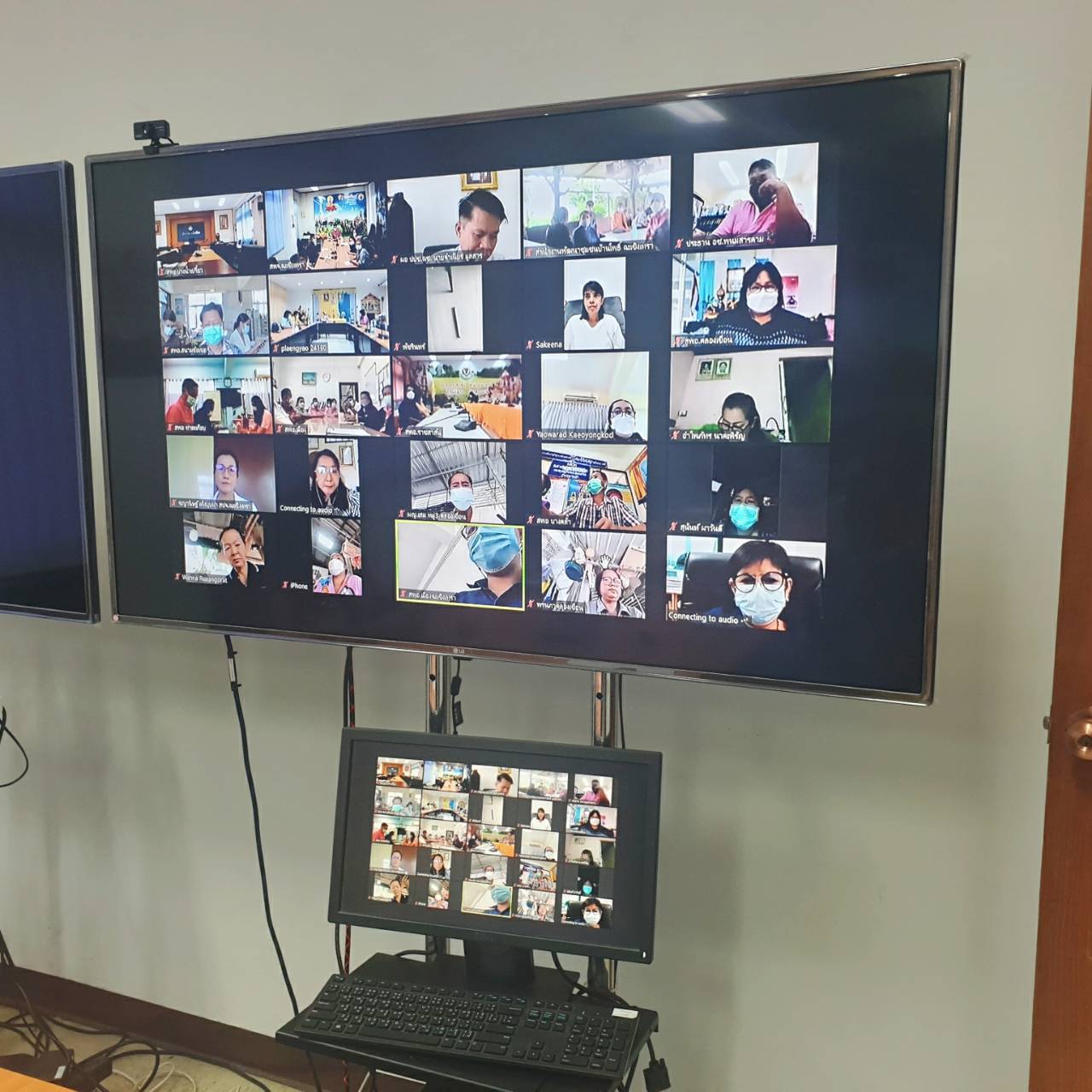 พัฒนาชุมชนจังหวัดฉะเชิงเทรา ส่งเสริมการมีส่วนร่วมภาคประชาชนในการสร้างความโปร่งใสและป้องกันการทุจริตประพฤติมิชอบ ผ่านระบบ Zoom Cloud Meeting