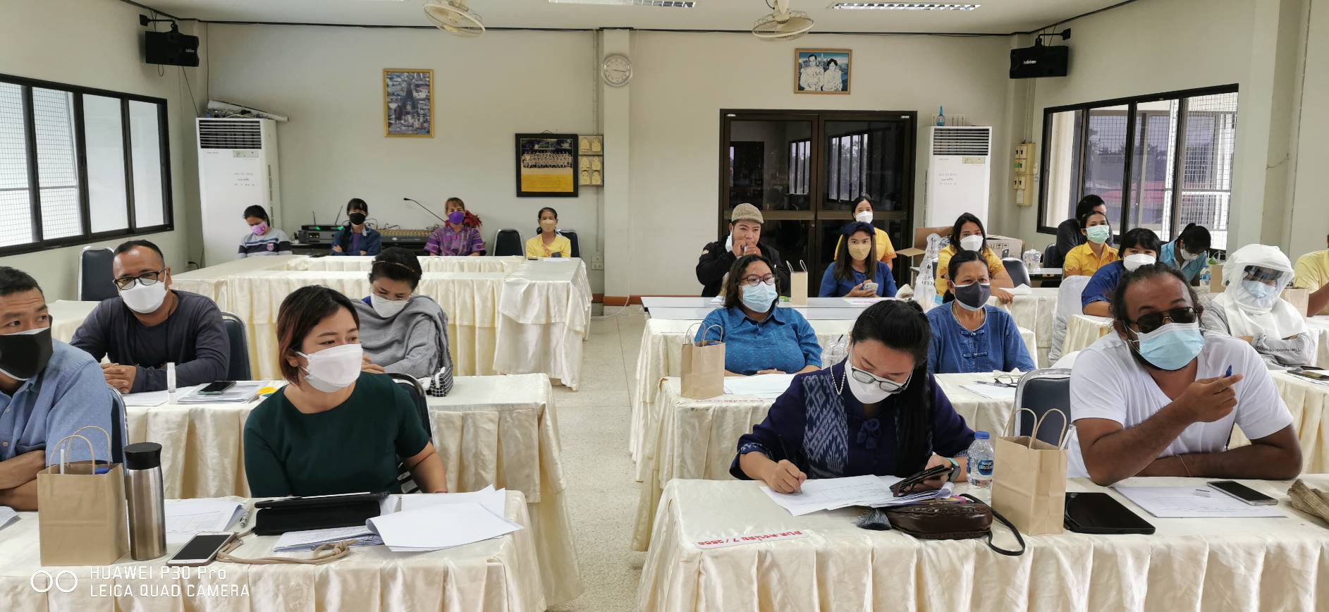 ?พช.ฉะเชิงเทรา ร่วมกับ 7 ภาคีเครือข่าย ระดับตำบลขับเคลื่อนโครงการพัฒนาพื้นที่ต้นแบบการพัฒนาคุณภาพชีวิตตามหลักทฤษฎีใหม่ ประยุกต์สู่ “โคก หนอง นา โมเดล” ?