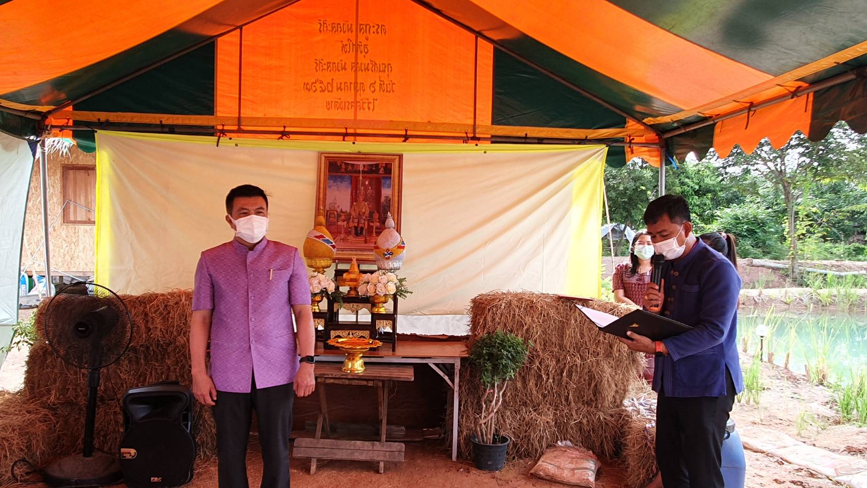 ?พัฒนาชุมชนจังหวัดฉะเชิงเทรา ดำเนินงานโครงการพัฒนาพื้นที่ต้นแบบการพัฒนาคุณภาพชีวิตตามหลักทฤษฎีใหม่ ประยุกต์สู่ “โคก หนอง นา โมเดล” กิจกรรมที่ 1 ฝึกอบรมระยะสั้นการพัฒนากสิกรรมสู่ระบบเศรษฐกิจพอเพียง รูปแบบ โคก หนอง นา โมเดล? แบบออนไลน์ ผ่านระบบ Zoom Could Meeting