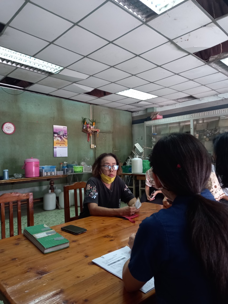 พัฒนาชุมชนจังหวัดฉะเชิงเทรา ติดตามหนี้กองทุนพัฒนาบทบาทสตรี