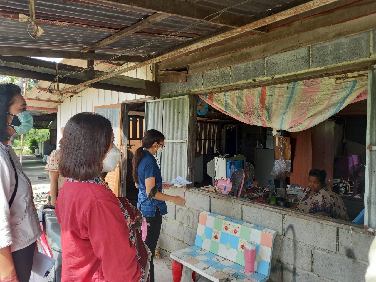 พัฒนาชุมชนจังหวัดฉะเชิงเทรา ติดตามหนี้กองทุนพัฒนาบทบาทสตรี