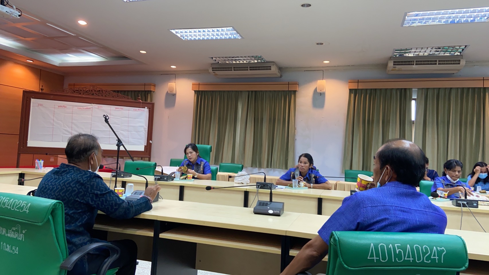 พัฒนาชุมชนจังหวัดฉะเชิงเทรา สนับสนุนกิจกรรมถอดบทเรียนผู้นำการเปลี่ยนแปลงดีเด่น โครงการเสริมสร้างและพัฒนาผู้นำการเปลี่ยนแปลง ตำบลเสม็ดใต้