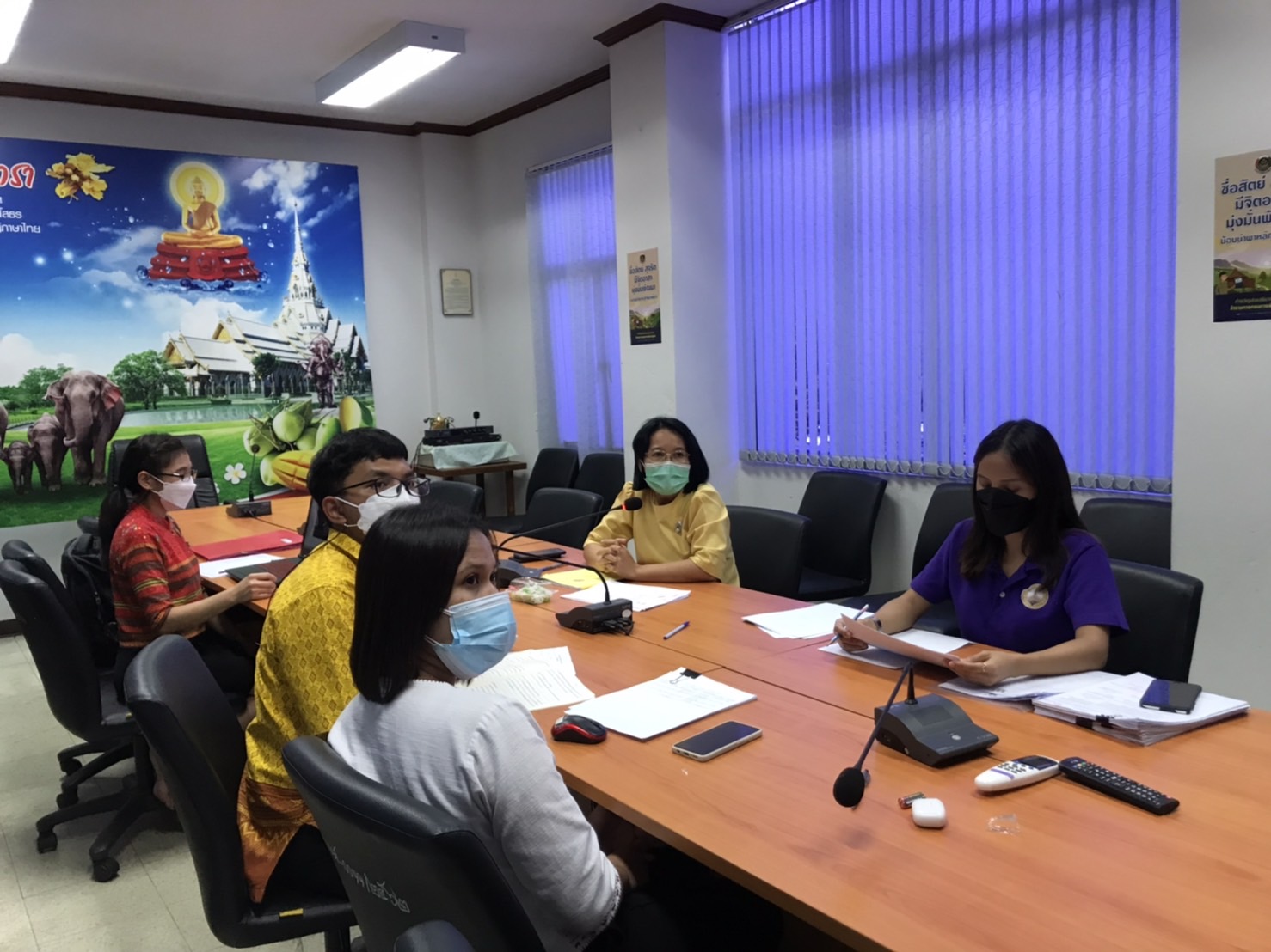 พช. ฉะเชิงเทรา ประชุมคณะทำงานขับเคลื่อนกองทุนพัฒนาบทบาทสตรี ครั้งที่ 8/2564 ผ่านระบบ Zoom Cloud Meetings