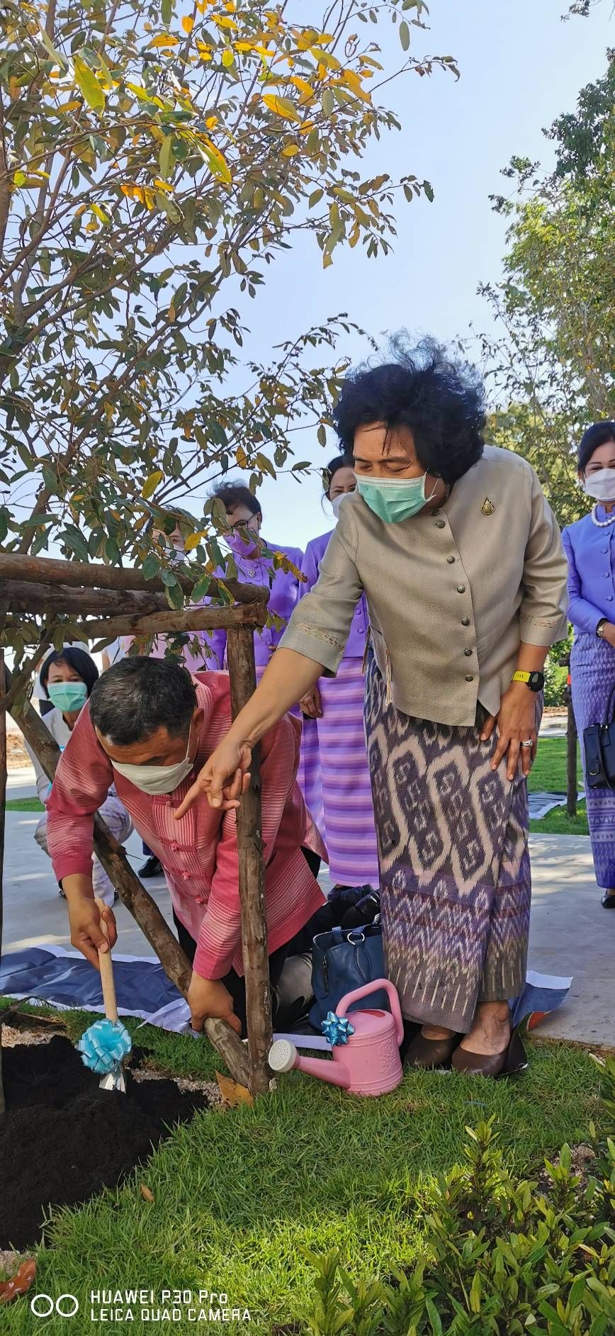 ปลัดกระทรวงมหาดไทย นำคณะร่วมเป็นเจ้าภาพงานทอดกฐินสามัคคี ณ วัดไชยภูมิธาราม (ท่าอิฐ)