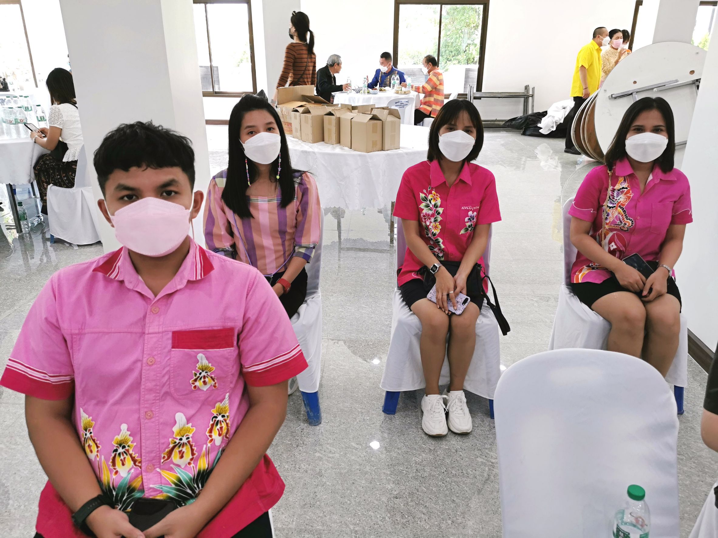 ผู้ว่าราชการจังหวัดฉะเชิงเทราร่วมถวายองค์ผ้ากฐิน ณ วัดไชยภูมิธาราม (ท่าอิฐ)