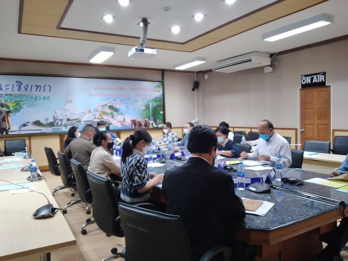 พช.ฉะเชิงเทรา เข้าร่วมประชุมพิจารณาการเสนอขอพระราชทานเครื่องราชอิสริยาภรณ์อันเป็นที่สรรเสริญยิ่งดิเรกคุณาภรณ์ประจำปี 2564