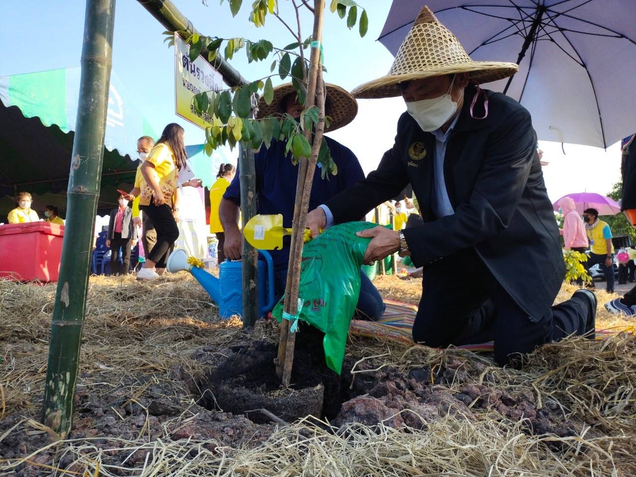 ?สมาชิกวุฒิสภาพบประชาชนในพื้นที่จังหวัดภาคตะวันออก ณ จังหวัดฉะเชิงเทรา?