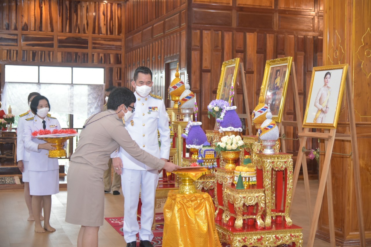 ??พช. ฉะเชิงเทรา จัดกิจกรรมเชิดชูเกียรติข้าราชการ ผู้นำองค์กรเครือข่ายดีเด่น ในงานพัฒนาชุมชน ประจำปี 2564