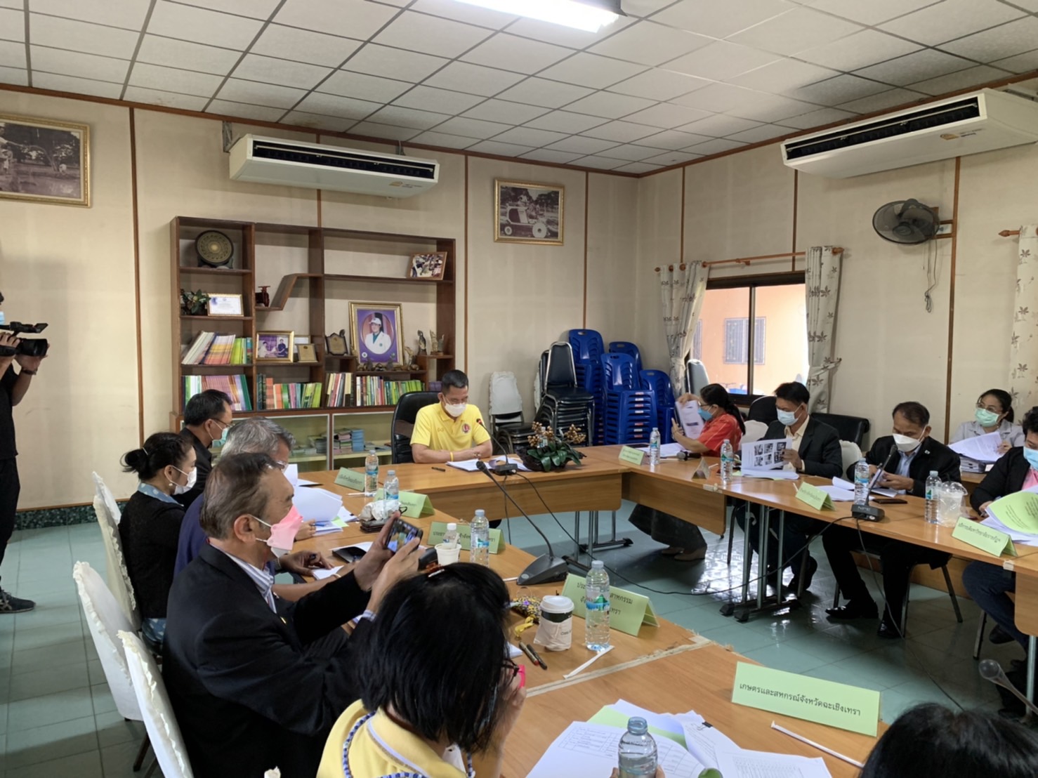 ฉะเชิงเทรา ขับเคลื่อนนโยบายสานพลังประชารัฐ เร่งพัฒนาเศรษฐกิจฐานราก