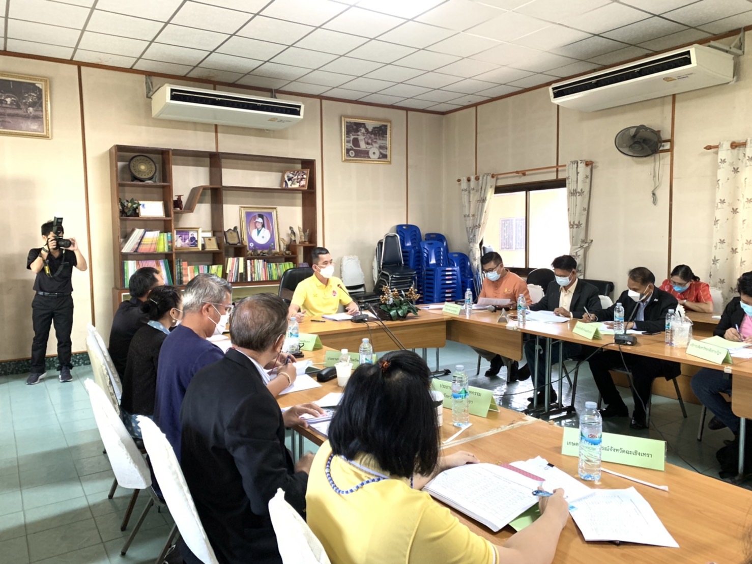 ฉะเชิงเทรา ขับเคลื่อนนโยบายสานพลังประชารัฐ เร่งพัฒนาเศรษฐกิจฐานราก