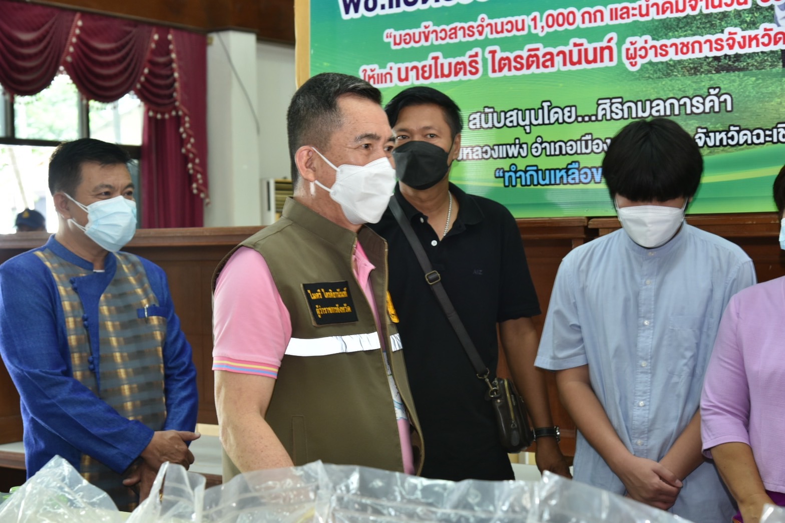 พช.แปดริ้วรวมใจ ร่วมต้านภัยโควิด-19